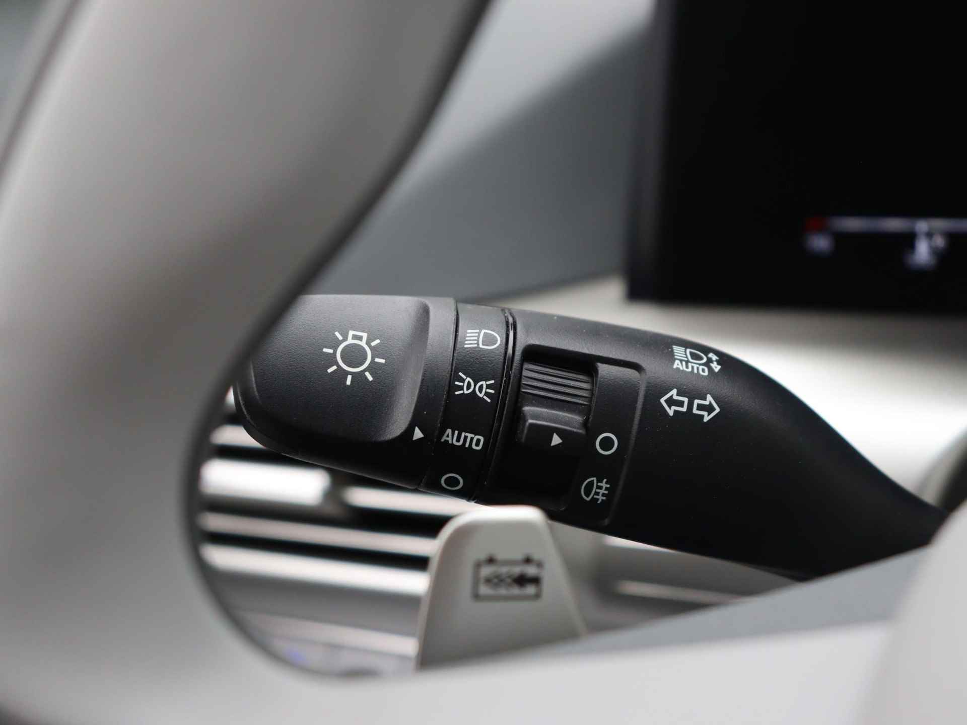 Hyundai NEXO FCEV Automaat | Airco | Cruise Control | Navigatie | Half-Leder | Apple Carplay/Android | lichtmetalen velgen 17" | - 26/41