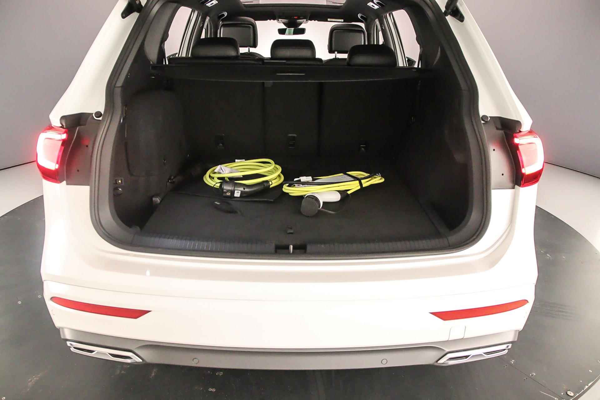 SEAT Tarraco FR 1.4 TSI e-Hybrid 245pk DSG Automaat Trekhaak, Panoramadak, Elektrische achterklep, Lederen bekleding, Achteruitrijcamera, Navigatie, Adaptive cruise control, Stuurwiel verwarmd, LED verlichting, Stoelverwarming, Parkeersensoren - 59/65