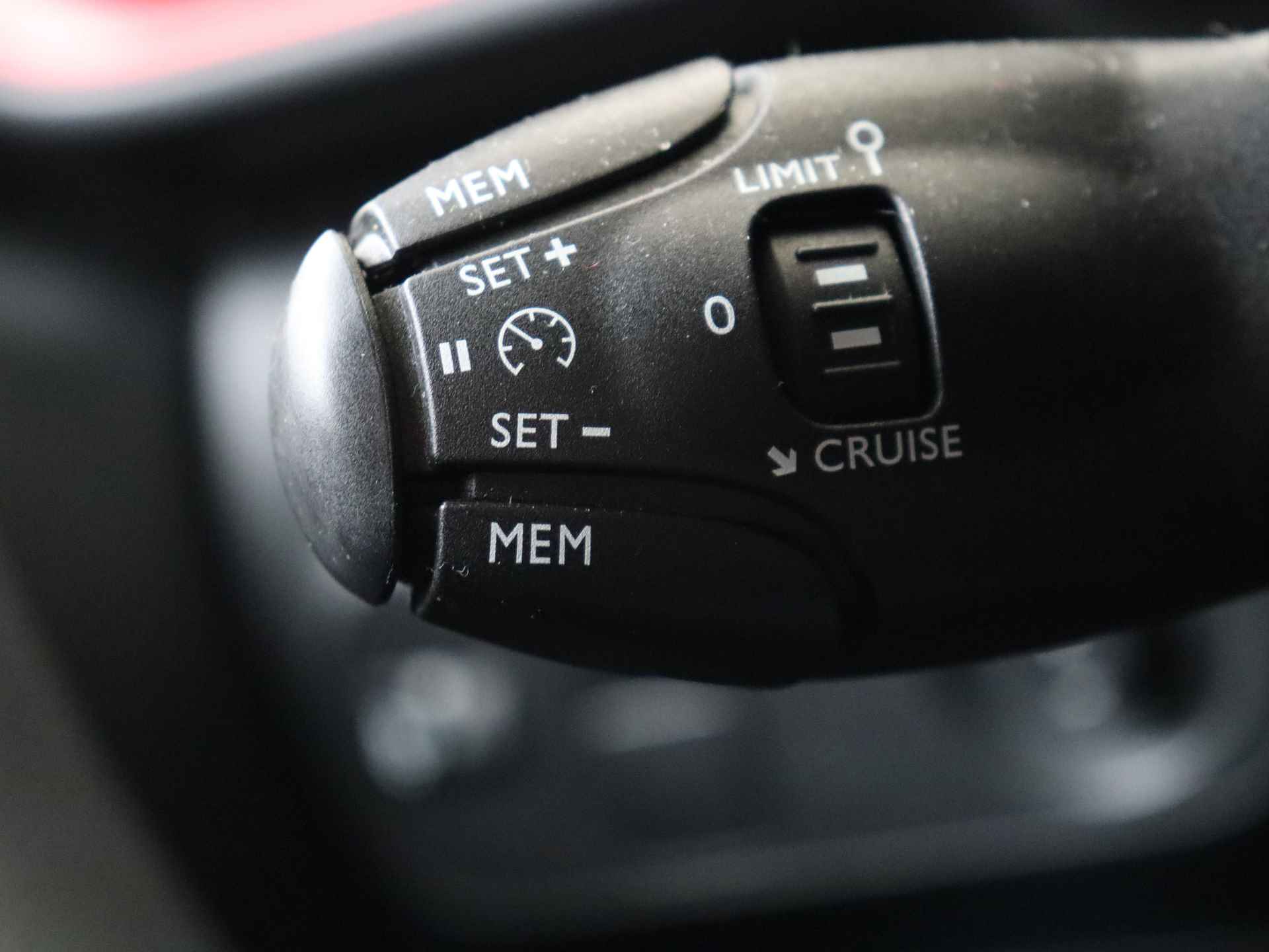 Citroën C3 1.2 PureTech C-Series 5 deurs | Navigatie | Climate Control - 24/34