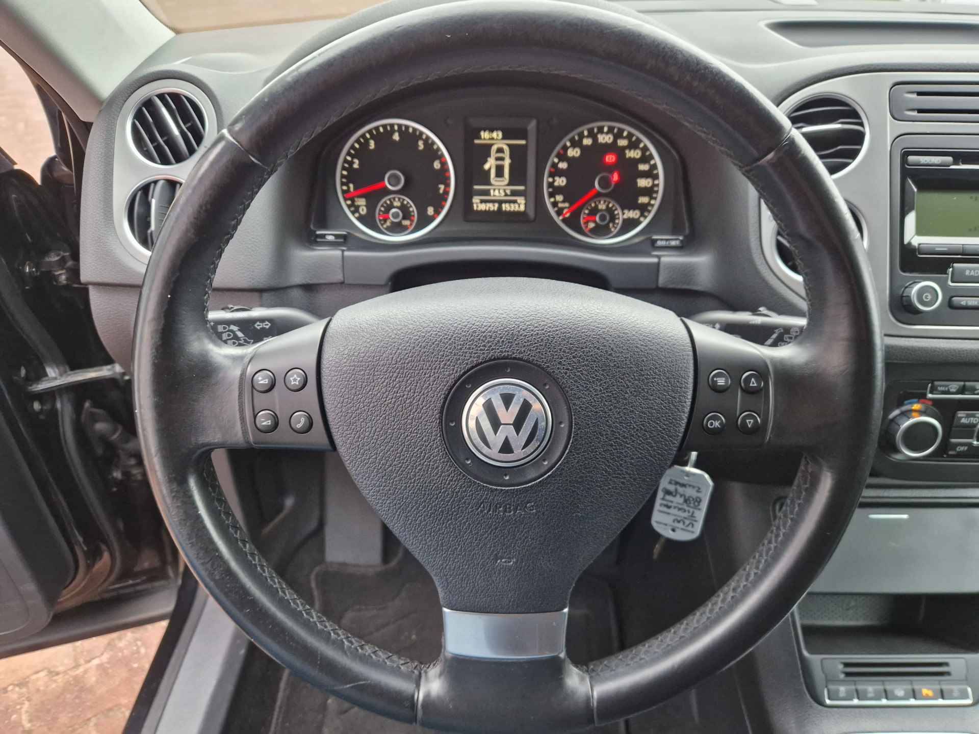 Volkswagen Tiguan 1.4 TSI Sport&Style 12MND BOVAG GARANTIE TREKHAAK | NIEUW KETTING! | PDC V+A | 18" LMV - 18/34