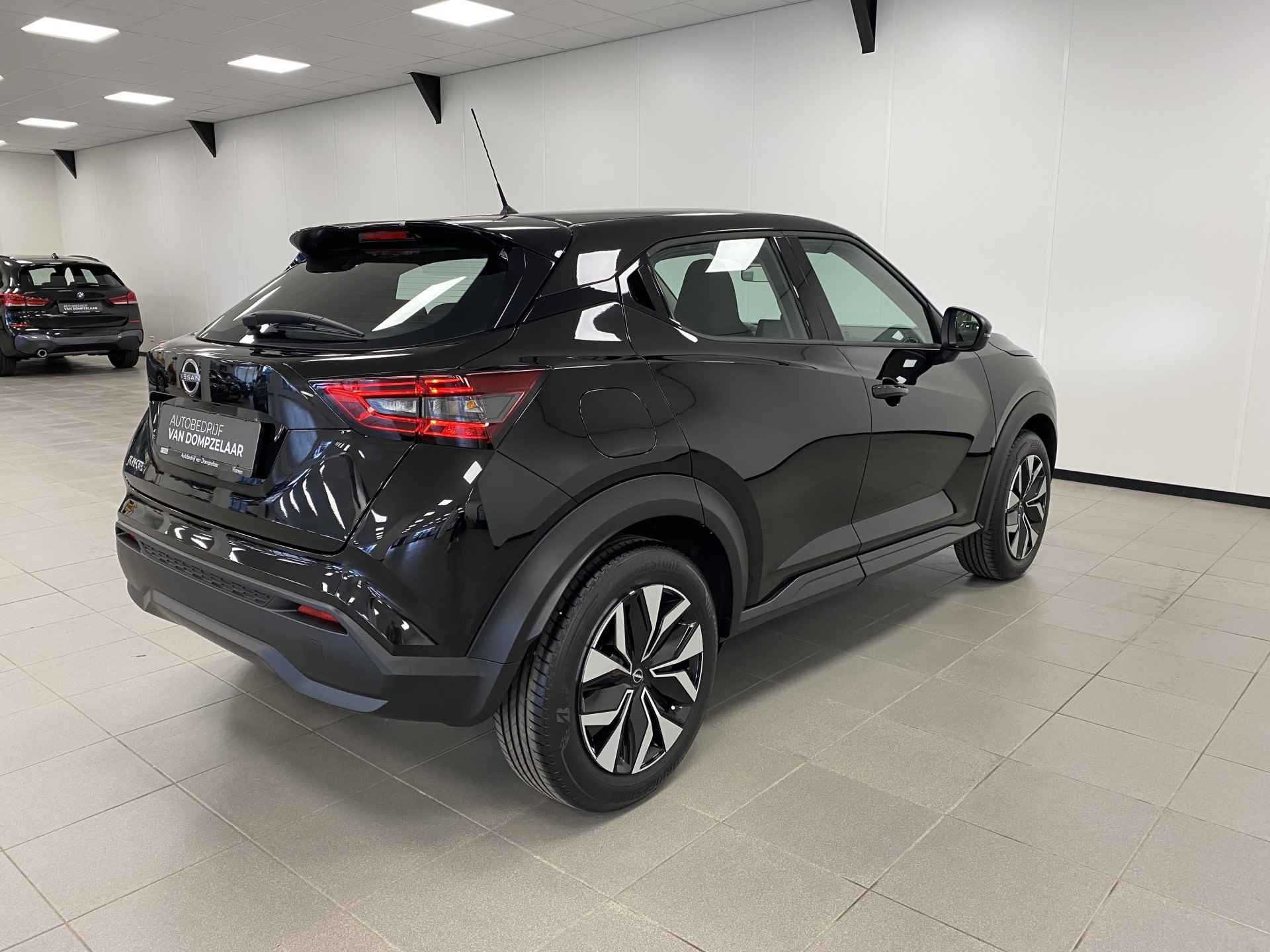 Nissan Juke 1.0 DIG-T / AUTOMAAT / STOELVERW / CAMERA / Business Access / NIEUW! 2024 / 2X ZWART / GRIJS / - 14/47