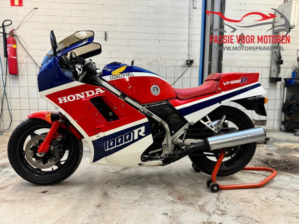 HONDA Vf 1000 R Collectors Item