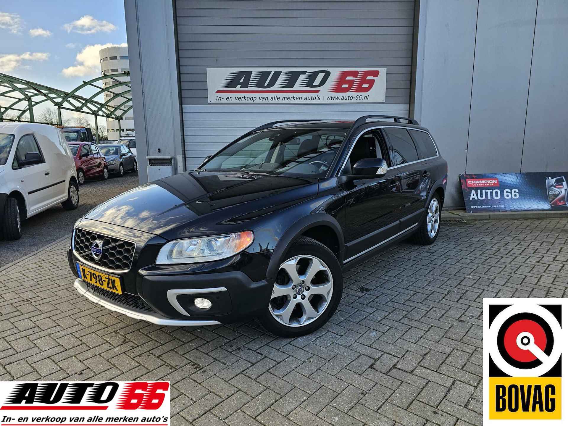 Volvo XC70 2.4 D4 FWD Summum Automaat - 1/26