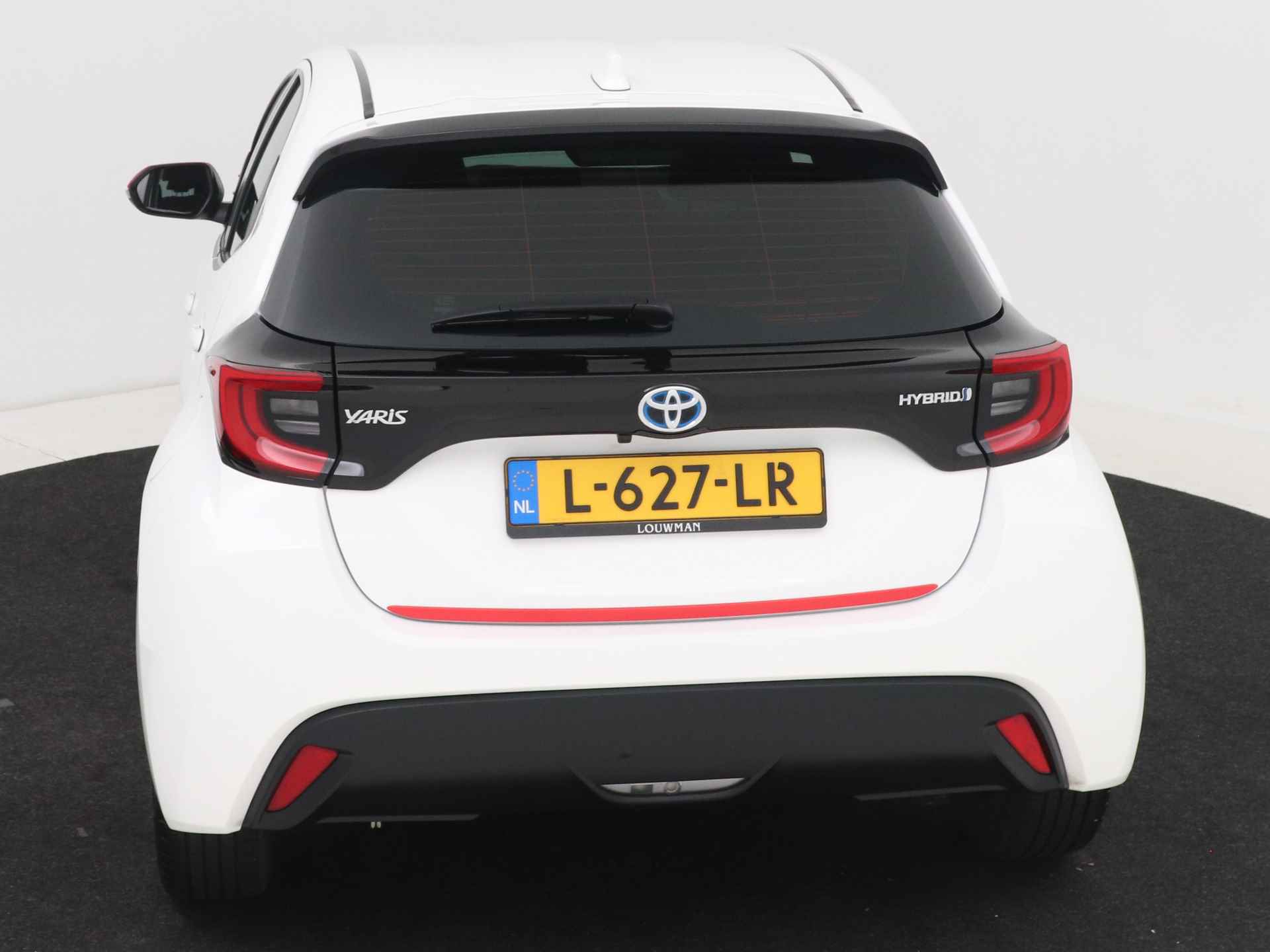 Toyota Yaris 1.5 Hybrid Dynamic | Camera | Climate Control | Cruise Control Adaptief | LM velgen | - 27/51