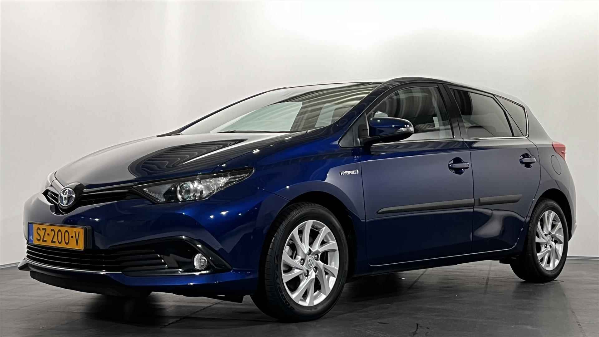 Toyota Auris 1.8 Hybrid 136pk CVT Energy Plus AUTOMAAT| PANORAMADAK - 3/37