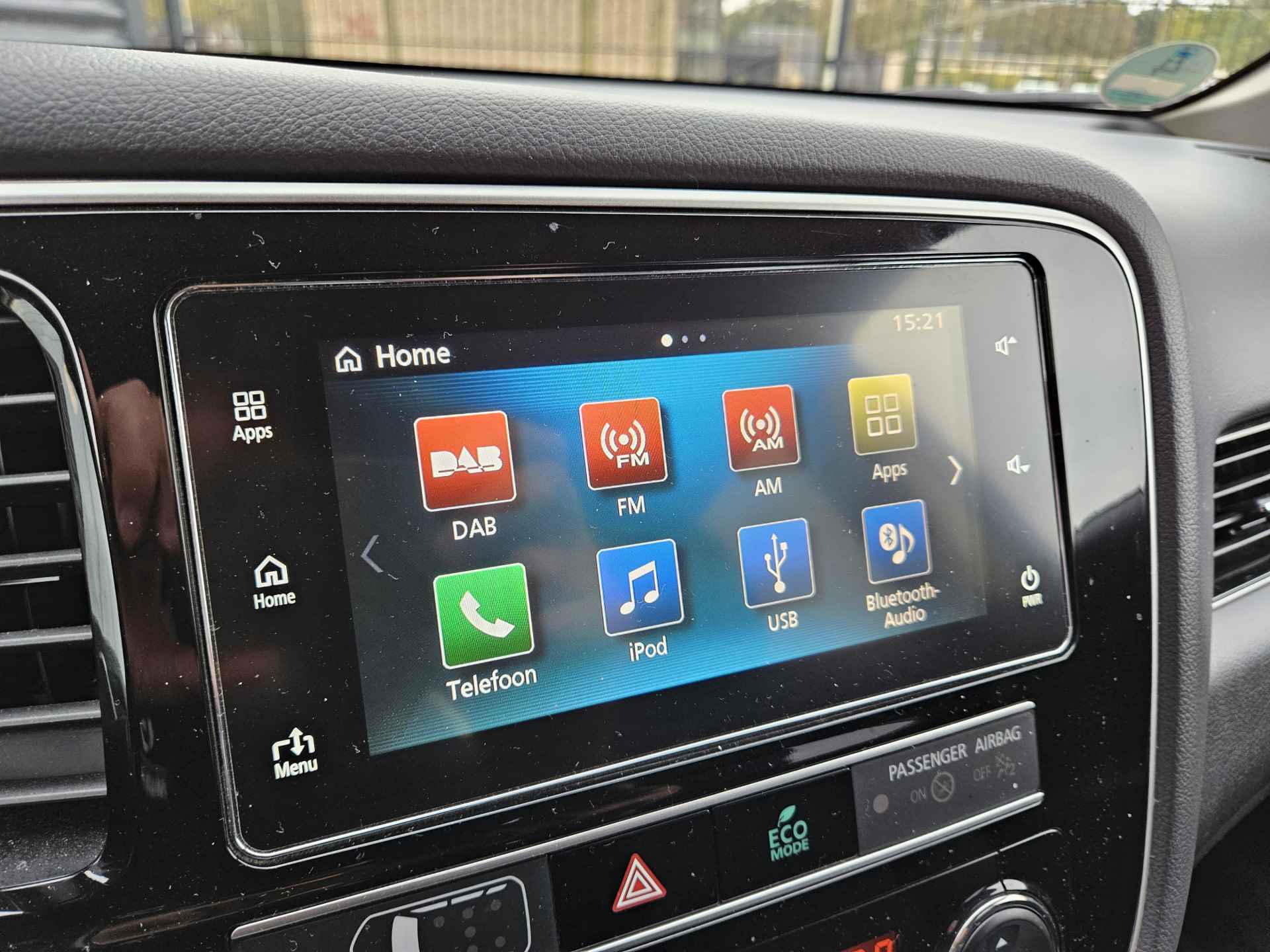 Mitsubishi Outlander 2.4 Intense+ Plug In Hybrid Dealer O.H PHEV | Alcantara Sportstoelen Verwarmd | Keyless | Apple Carplay | DAB | Cruise Control | - 13/16