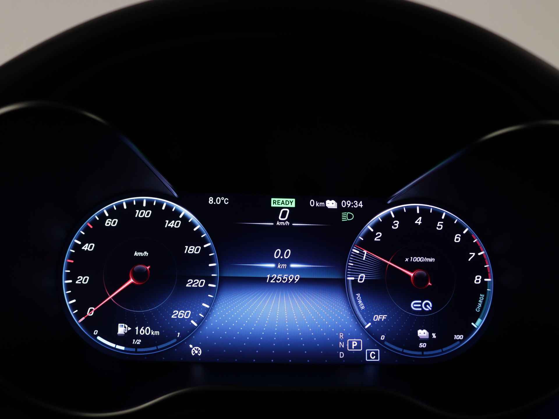Mercedes-Benz GLC 300 e 4-MATIC AMG NIghtpakket | Schuifdak | Burmester audio | 360 gr Camera | Sfeerverlichting | Augmented reality | LED | Inclusief 24 maanden Mercedes-Benz Certified garantie voor Europa. - 6/40