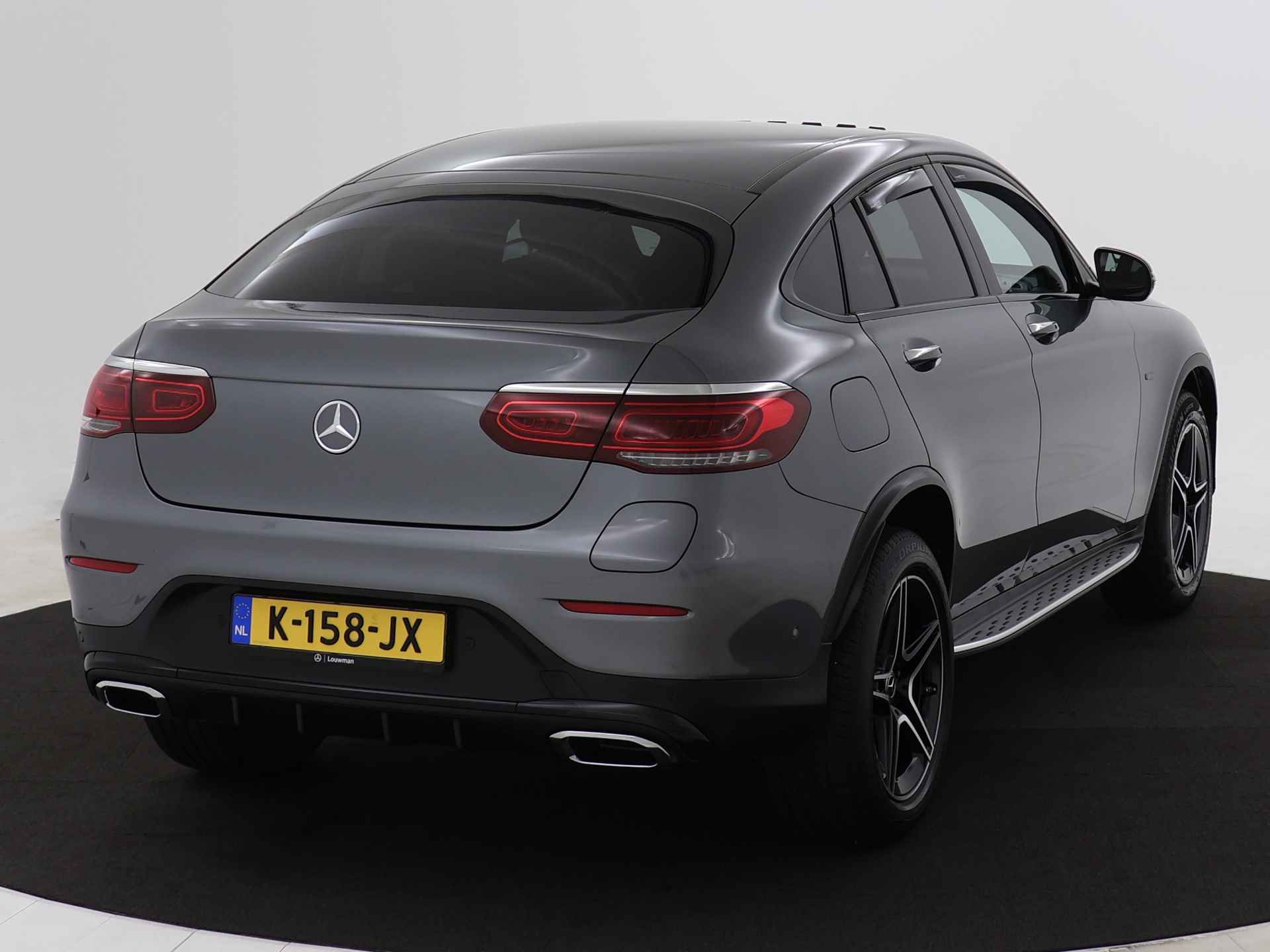 Mercedes-Benz GLC 300 e 4-MATIC AMG NIghtpakket | Schuifdak | Burmester audio | 360 gr Camera | Sfeerverlichting | Augmented reality | LED | Inclusief 24 maanden Mercedes-Benz Certified garantie voor Europa. - 15/40