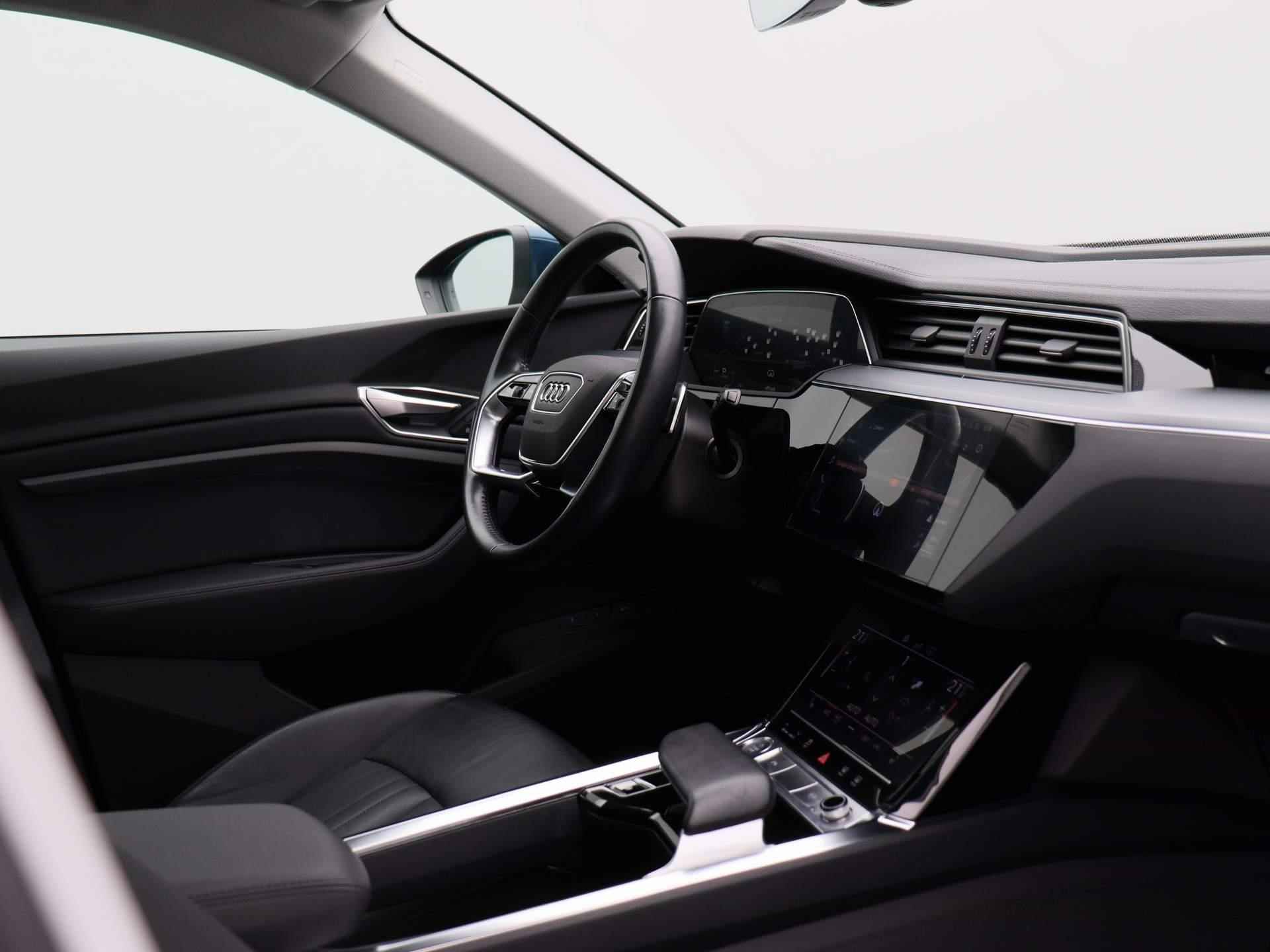 Audi e-tron e-tron 50 quattro Launch edition plus 71 kWh | STOELVERWARMING | CLIMATE CONTROL | NAVIGATIE | PANORAMADAK | LEDEREN BEKLEDING | MEMORY STOELEN | - 35/45