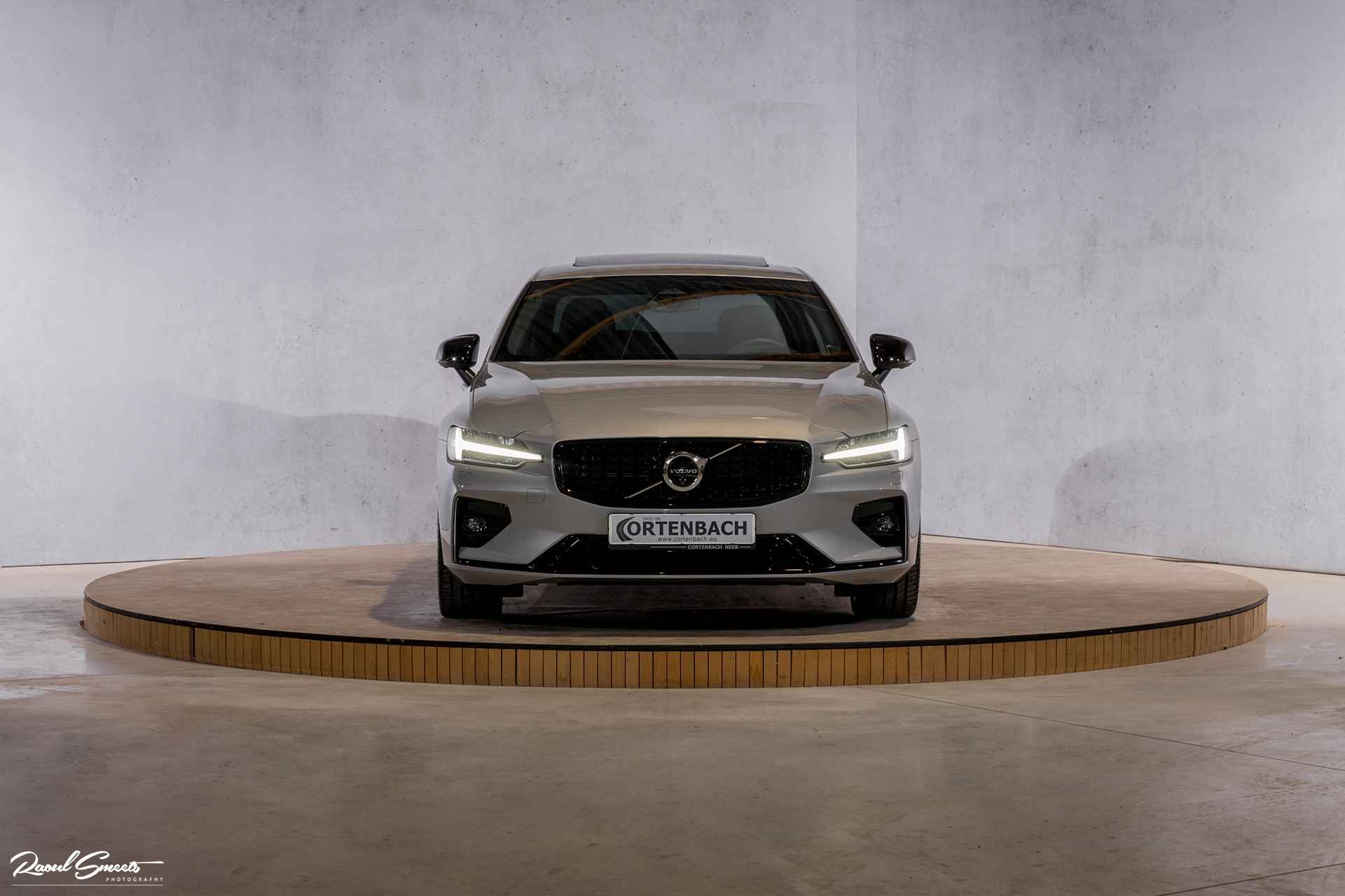 Volvo S60 2.0 B5 AWD Ultimate Dark | R-Design | Google | Apple carplay | Panorama | Memory stoelen | - 6/56