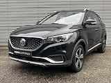 MG ZS EV Luxury 45 kWh Electrisch schuifdak / Licht metalen velgen / Adaptieve Cruise control / Lederen bekleding / Parkeercamera / Parkeersensors / Navigatie