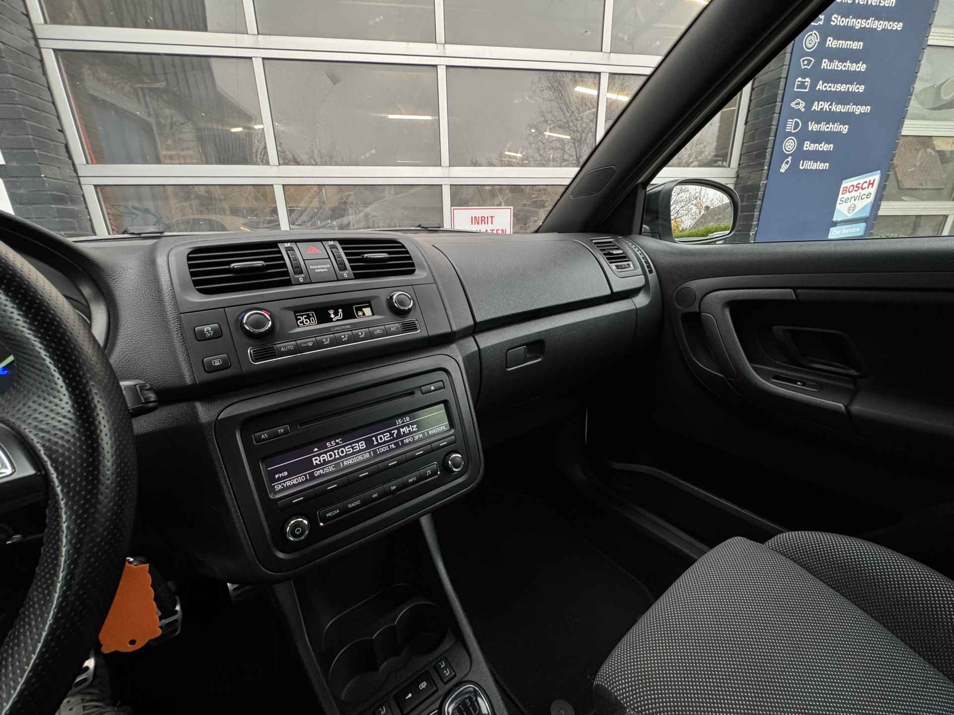 Škoda Fabia 1.2 TSI Monte Carlo | Airco | Cruise Control | Voorstoelen Verwarmd | Lichtmetalen Velgen | Rijklaar - 19/53