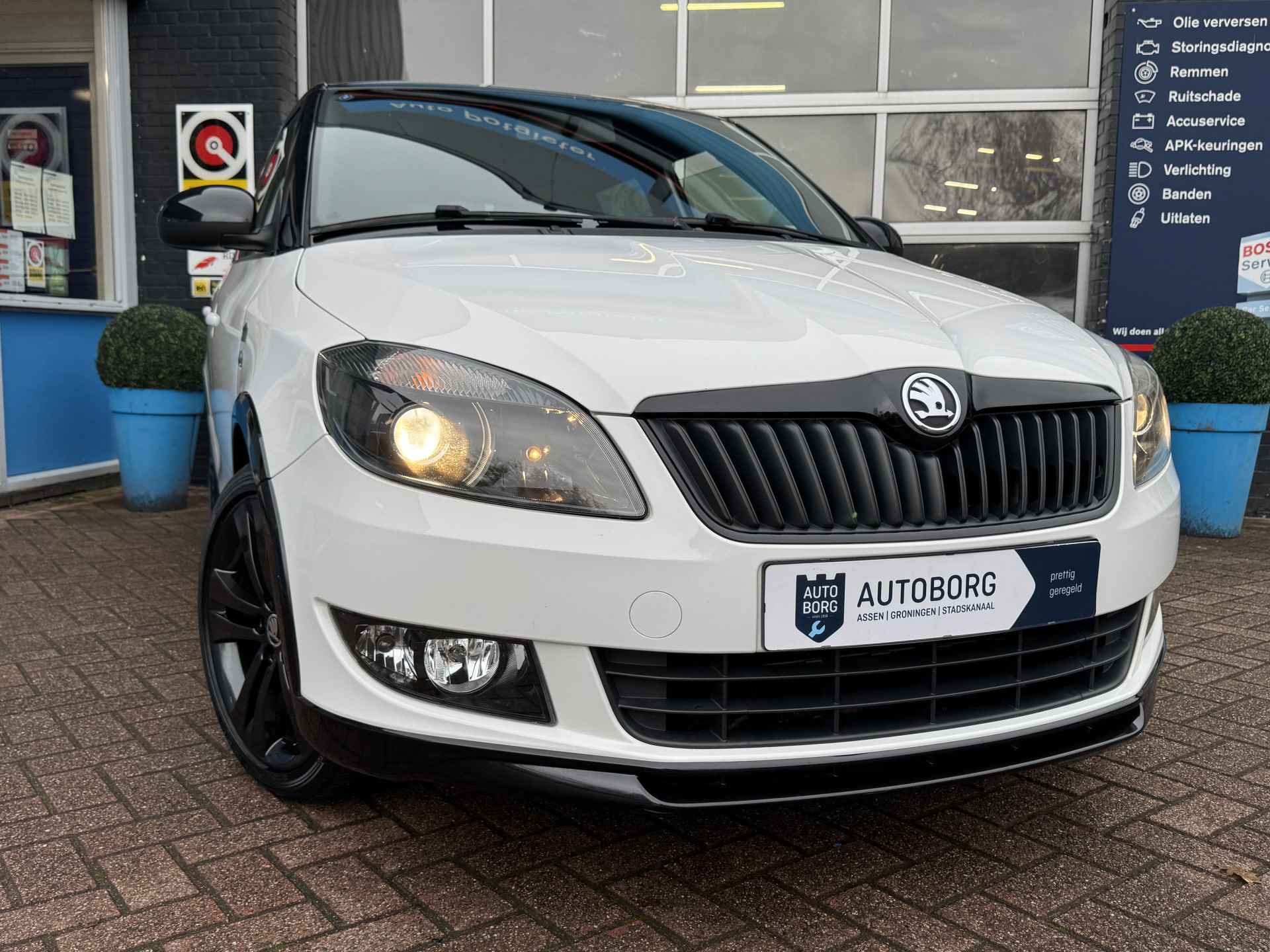 Škoda Fabia 1.2 TSI Monte Carlo | Airco | Cruise Control | Voorstoelen Verwarmd | Lichtmetalen Velgen | Rijklaar - 43/53