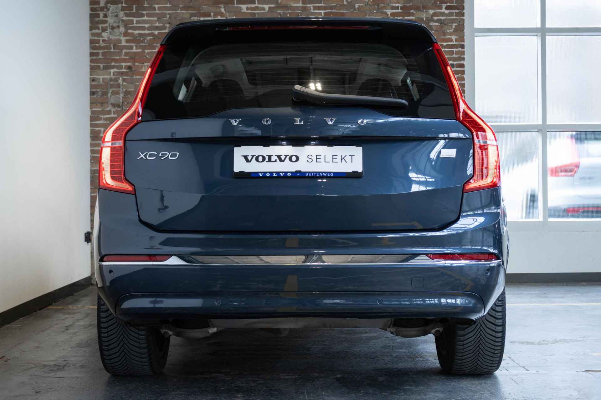 Volvo XC90 T8 Recharge AWD Ultimate Bright | Bowers & Wilkins premium audio | 360° parkeercamera | Head-up display | Nappa lederen bekleding | Google infotainment | Gelamineerde zijramen | Wegklapbare trekhaak | Panoramadak | Stoelventilatie - 12/55