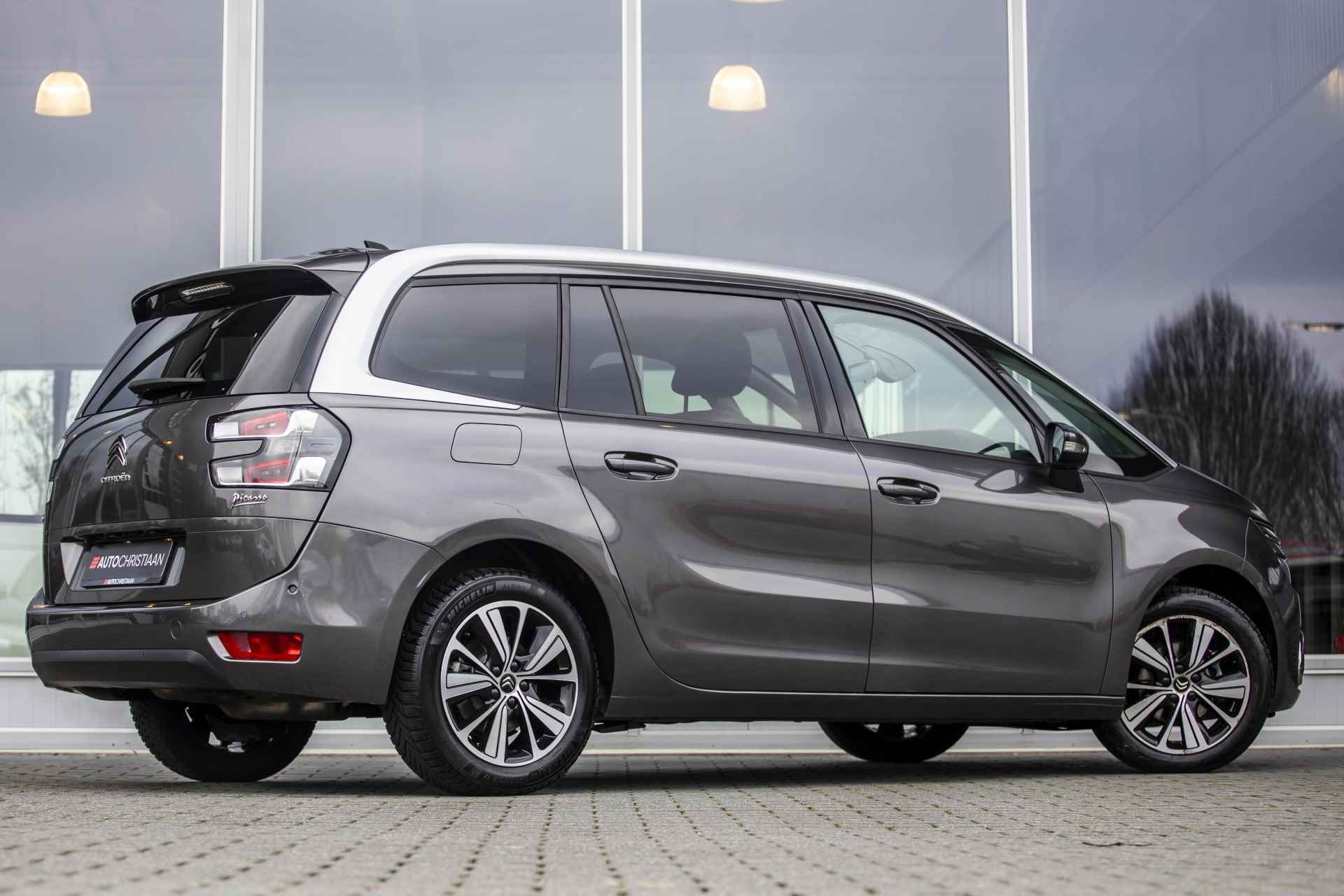 Citroën Grand C4 Picasso 1.2 Business 7p | Automaat | LED | 17" | Camera | Carplay - 2/37