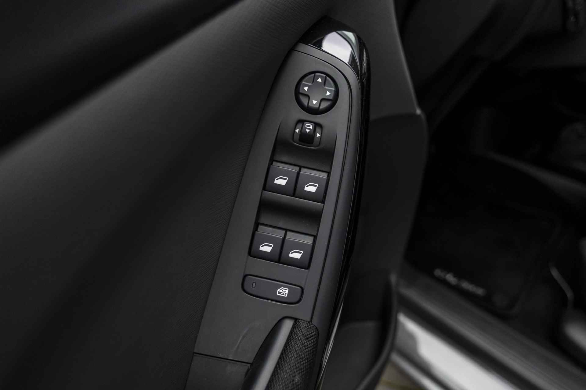 Citroën Grand C4 Picasso 1.2 Business 7p | Automaat | LED | 17" | Camera | Carplay - 22/37