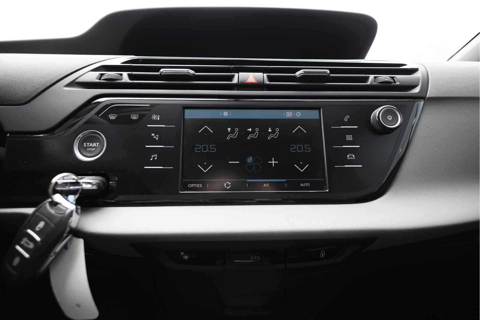 Citroën Grand C4 Picasso 1.2 Business 7p | Automaat | LED | 17" | Camera | Carplay - 25/37