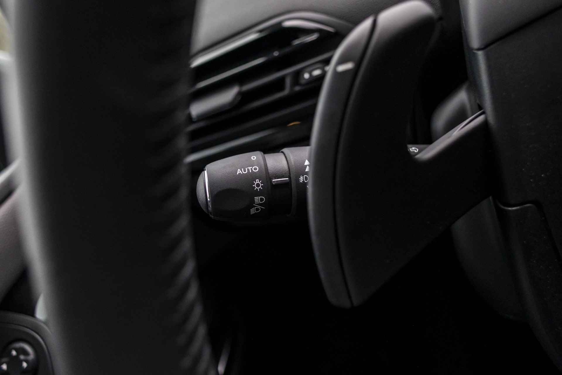 Citroën Grand C4 Picasso 1.2 Business 7p | Automaat | LED | 17" | Camera | Carplay - 33/37