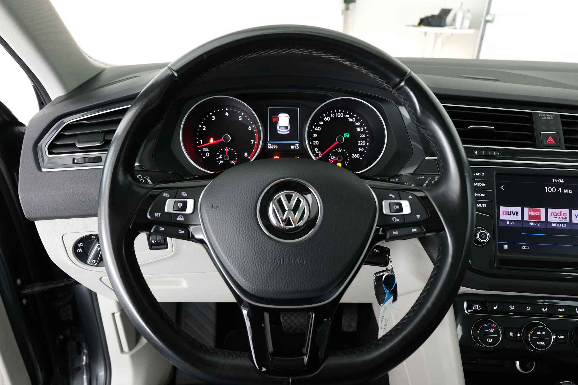 Volkswagen Tiguan 1.4 TSI ACT Comfortline / AUTOMAAT / TREKHAAK wegklapbaar / ADAP. CRUISE / - 7/33