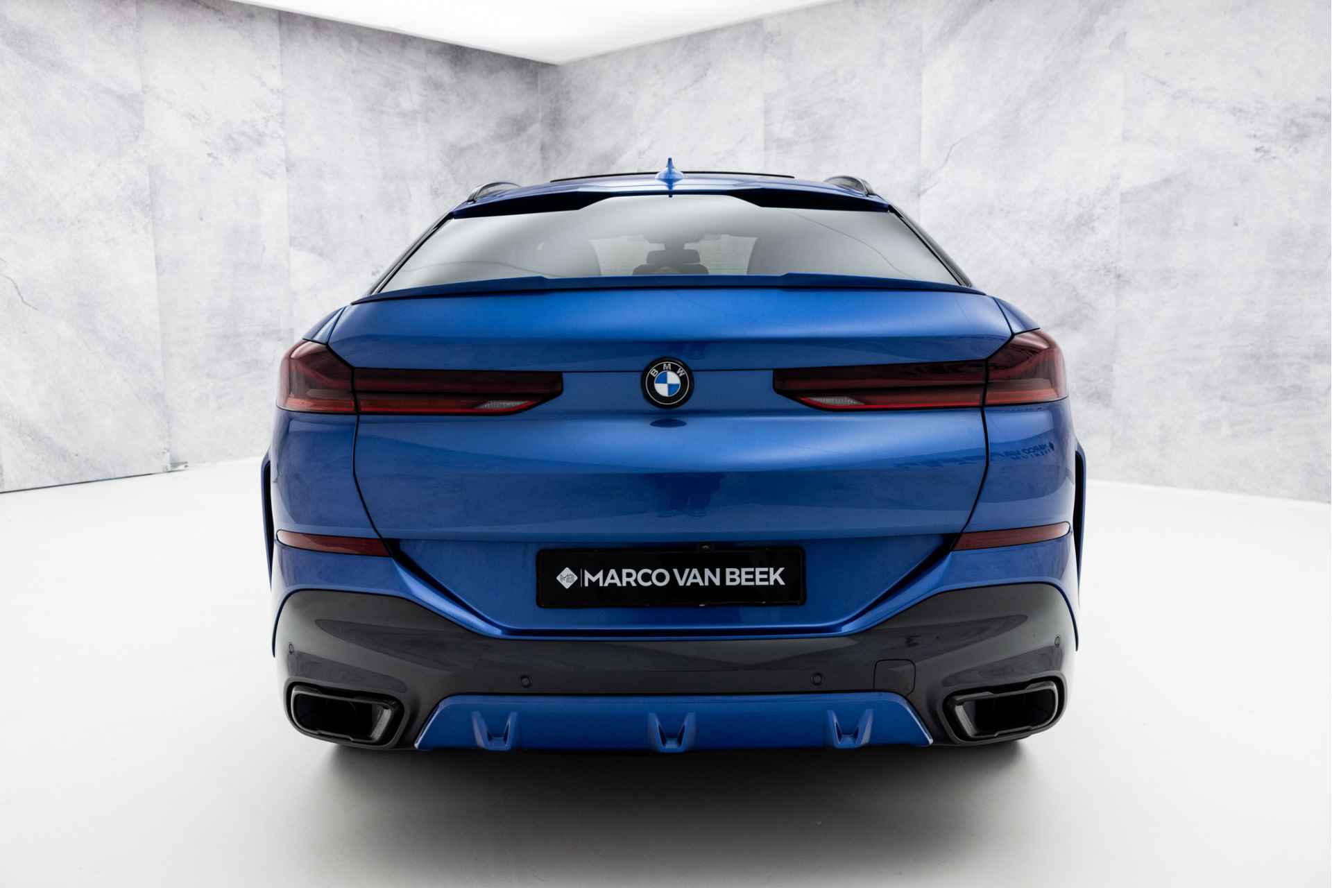 BMW X6 xDrive30d High Executive M-Sport | Pano | 4W Sturing | Head-Up | ACC - 10/58