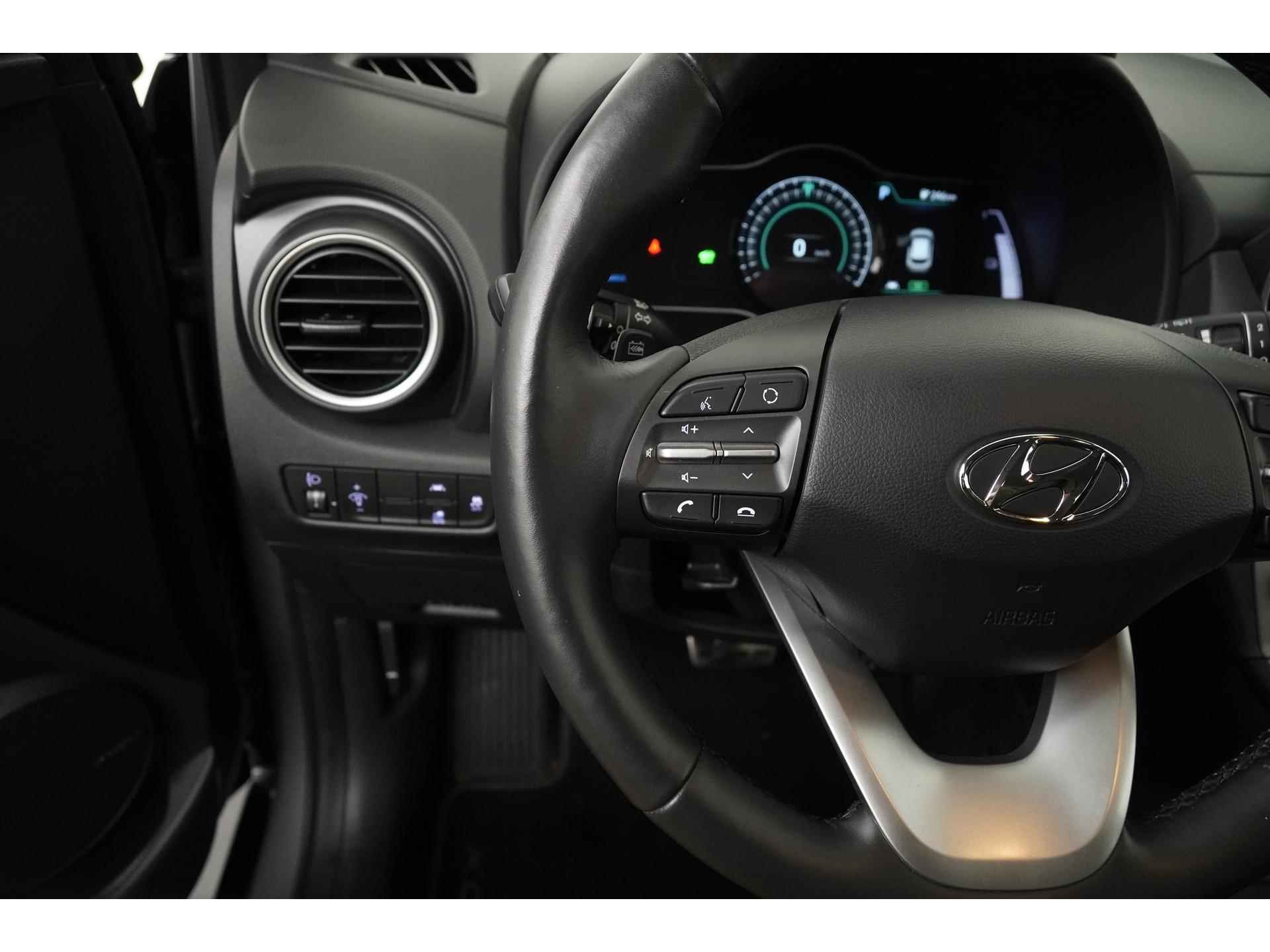 Hyundai KONA EV 39 kWh incl BTW | na subsidie 17395 | Navigatie | Zondag Open! - 8/38