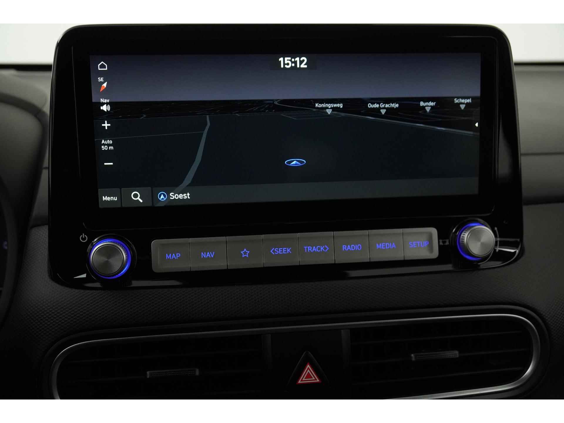 Hyundai KONA EV 39 kWh incl BTW | na subsidie 17945,- | Navigatie | Zondag Open! - 14/38