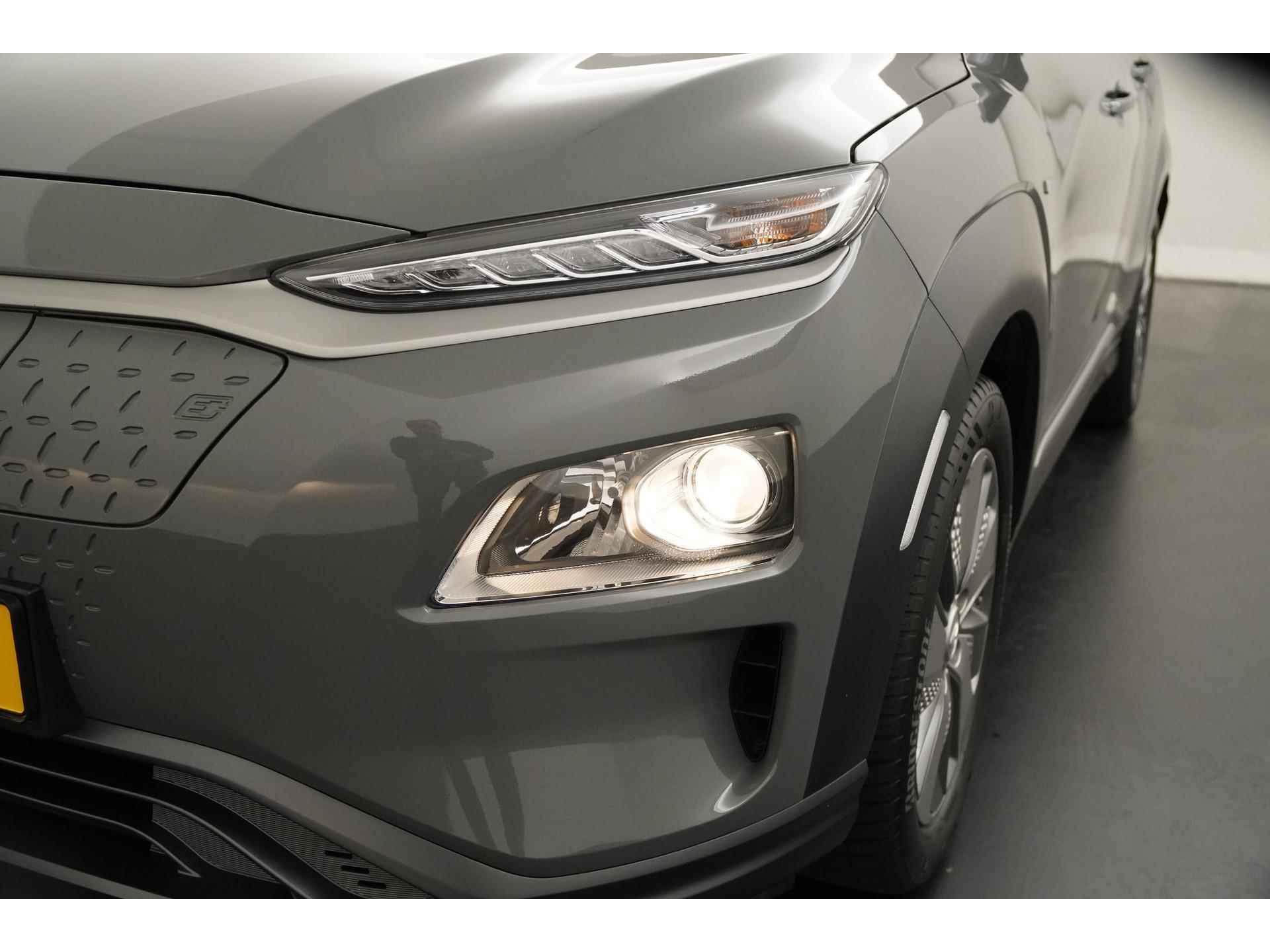 Hyundai KONA EV 39 kWh incl BTW | na subsidie 17395 | Navigatie | Zondag Open! - 27/38