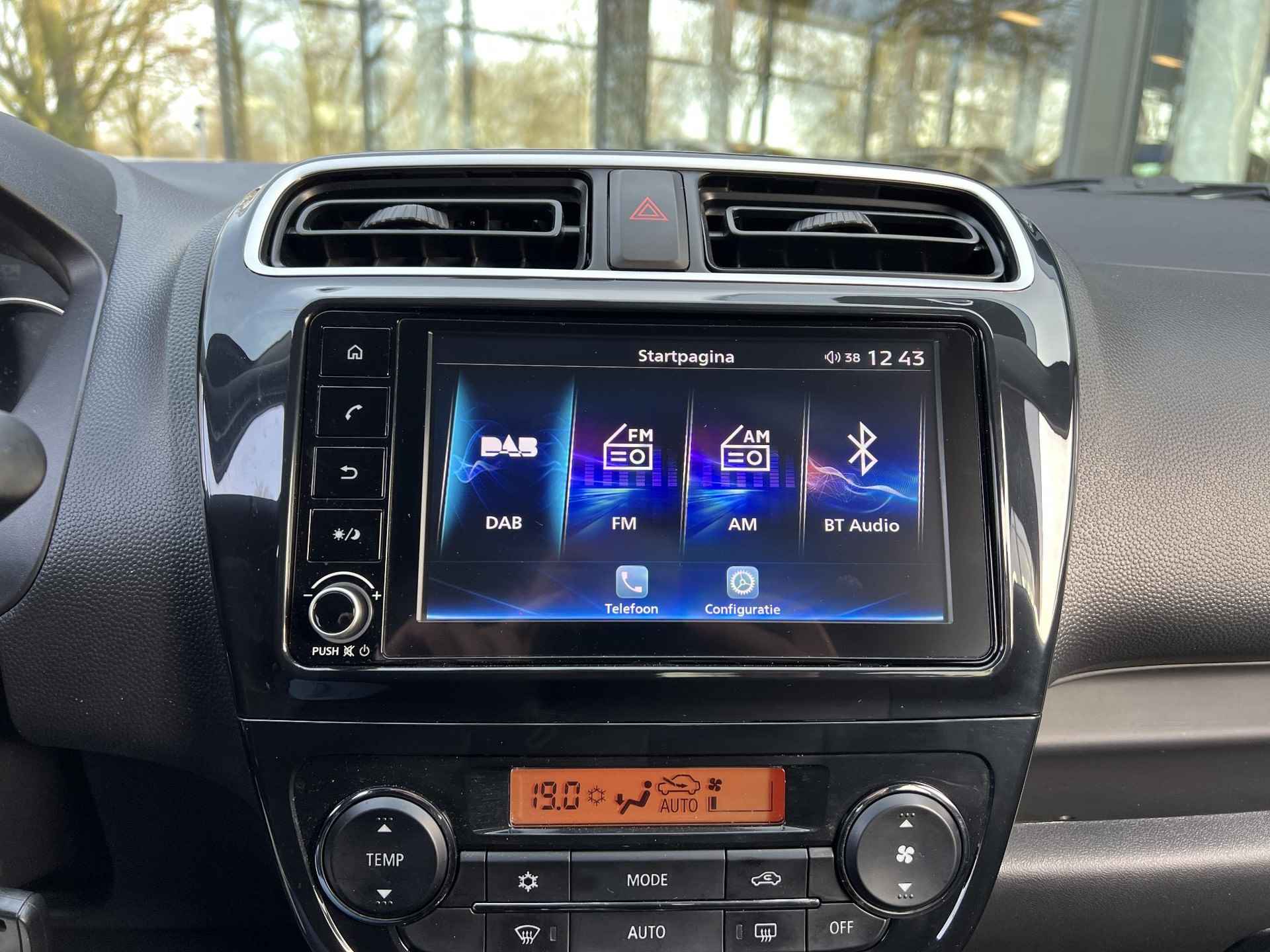 Mitsubishi Space Star 1.2 Intense | Stoelverwarming | Navigatie via Carplay/Android | Achteruitijcamera | - 11/32