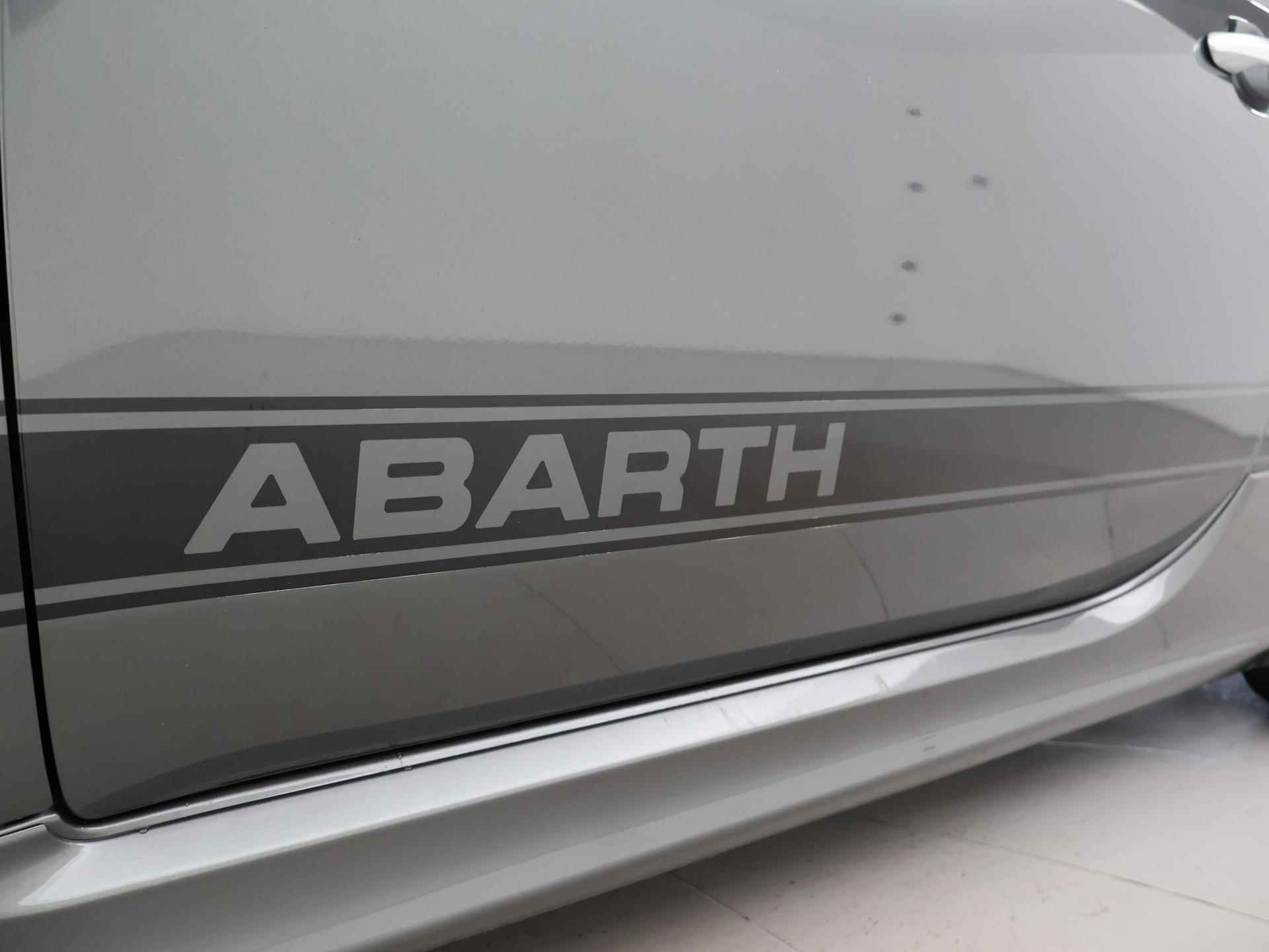 Abarth 500 1.4 T-JET 188 PK AUT. 595 TURISMO + AKRAPOVIC UITLAAT / BEATS / PANORAMA / LEDER - 29/48