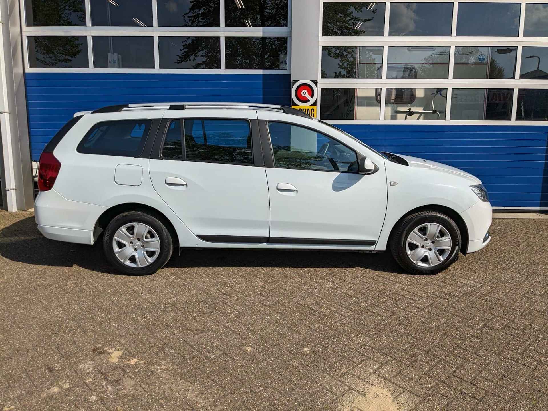 Dacia Logan MCV 0.9 TCe Laureate - 2/12