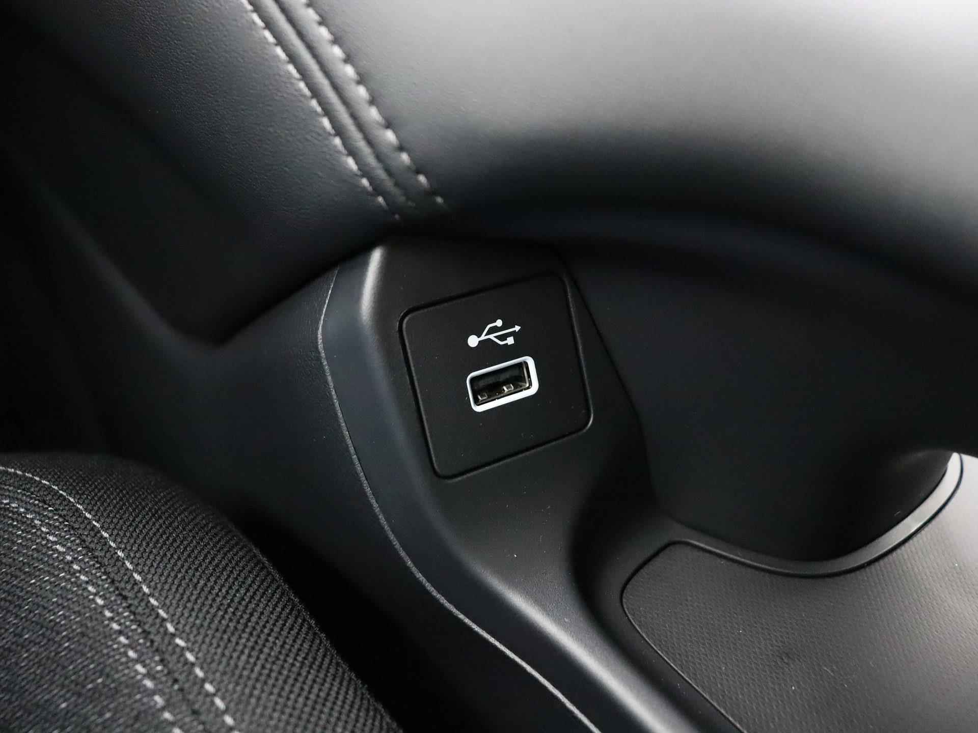 Honda ZR-V 2.0 e:HEV Elegance | Incl. € 1500,- voordeel! | Op bestelling! | Tot 10 jaar garantie!* | Navigatie | Honda Sensing | 18 Inch | Parkeersensoren | - 19/33