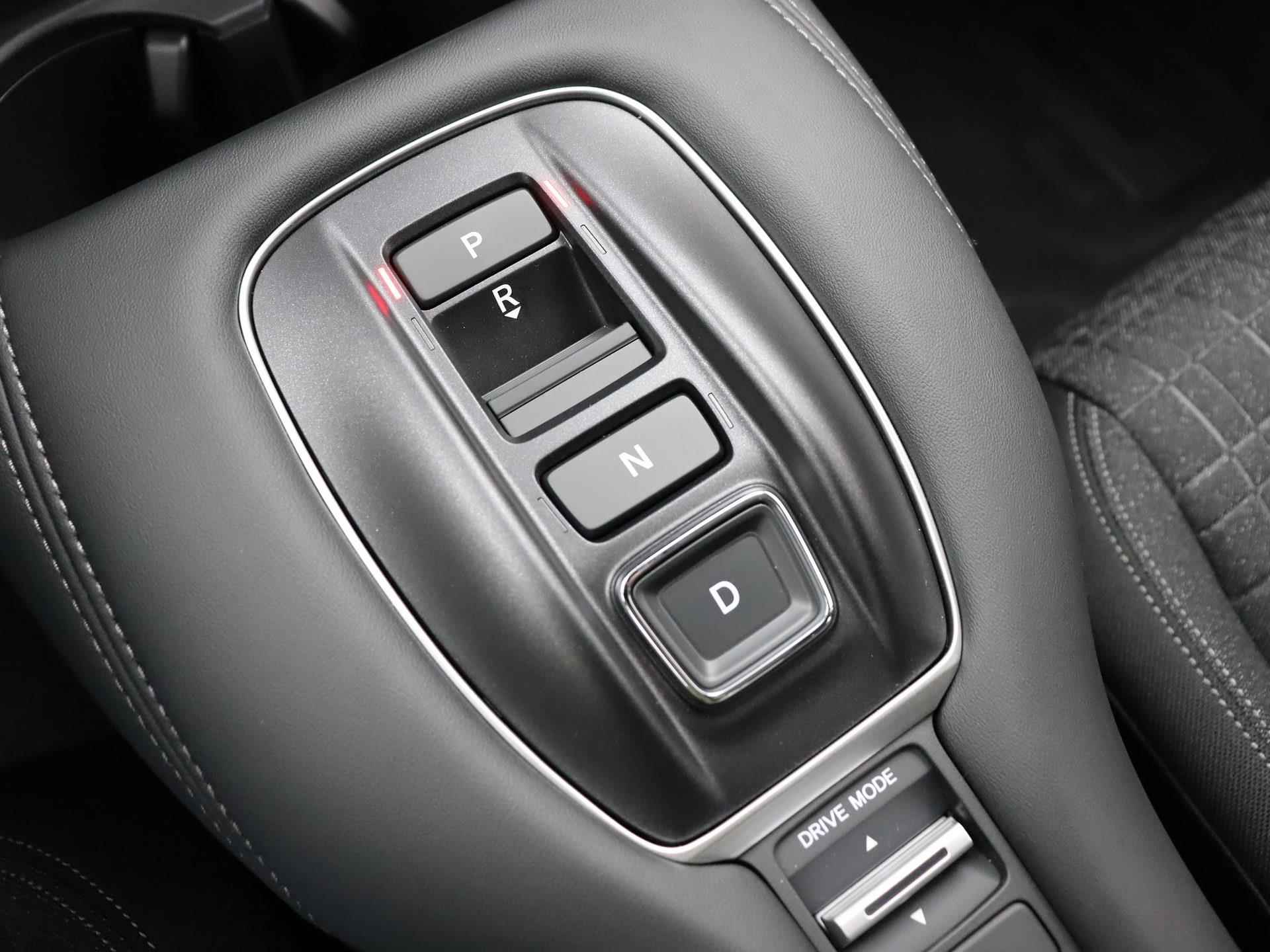 Honda ZR-V 2.0 e:HEV Elegance | Incl. € 1500,- voordeel! | Op bestelling! | Tot 10 jaar garantie!* | Navigatie | Honda Sensing | 18 Inch | Parkeersensoren | - 30/33