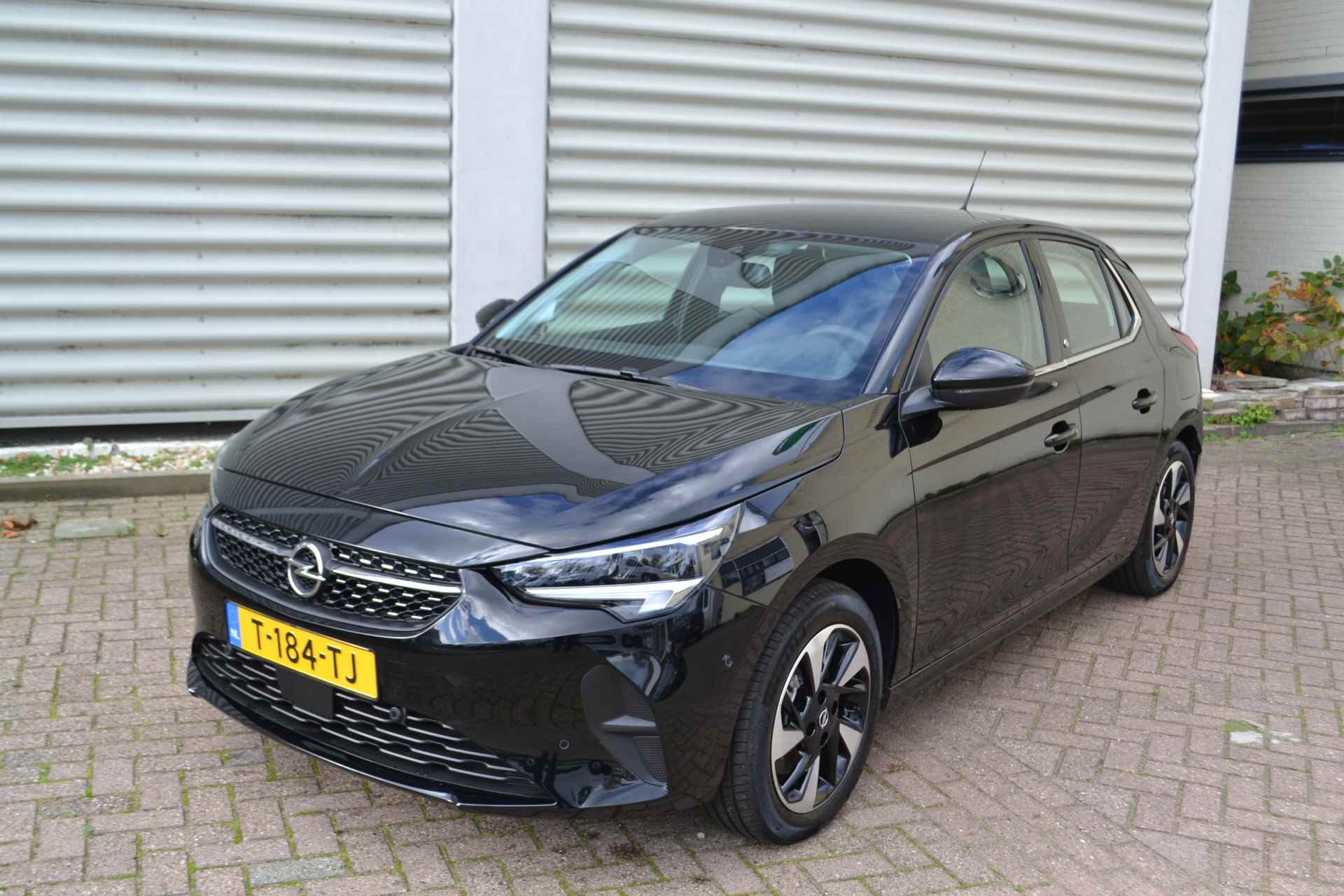 Opel CORSA-E Level 3 50 kWh/Navigatie/LM Velgen/Camera achter In staat van nieuw + € 11.197 onder de nieuwprijs met 1.295 km - 4/32