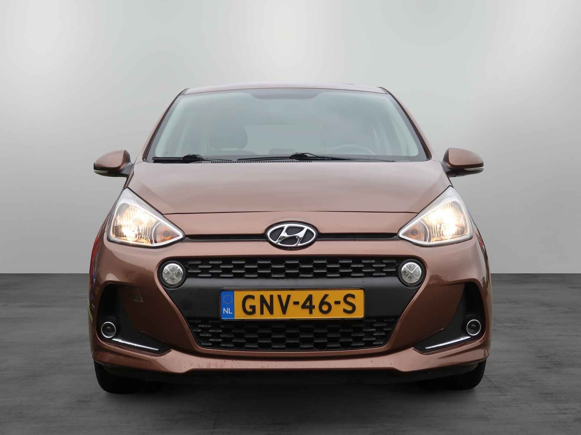 Hyundai I10 1.2 Style automaat / open dak / Stuurverwarming / - 18/32