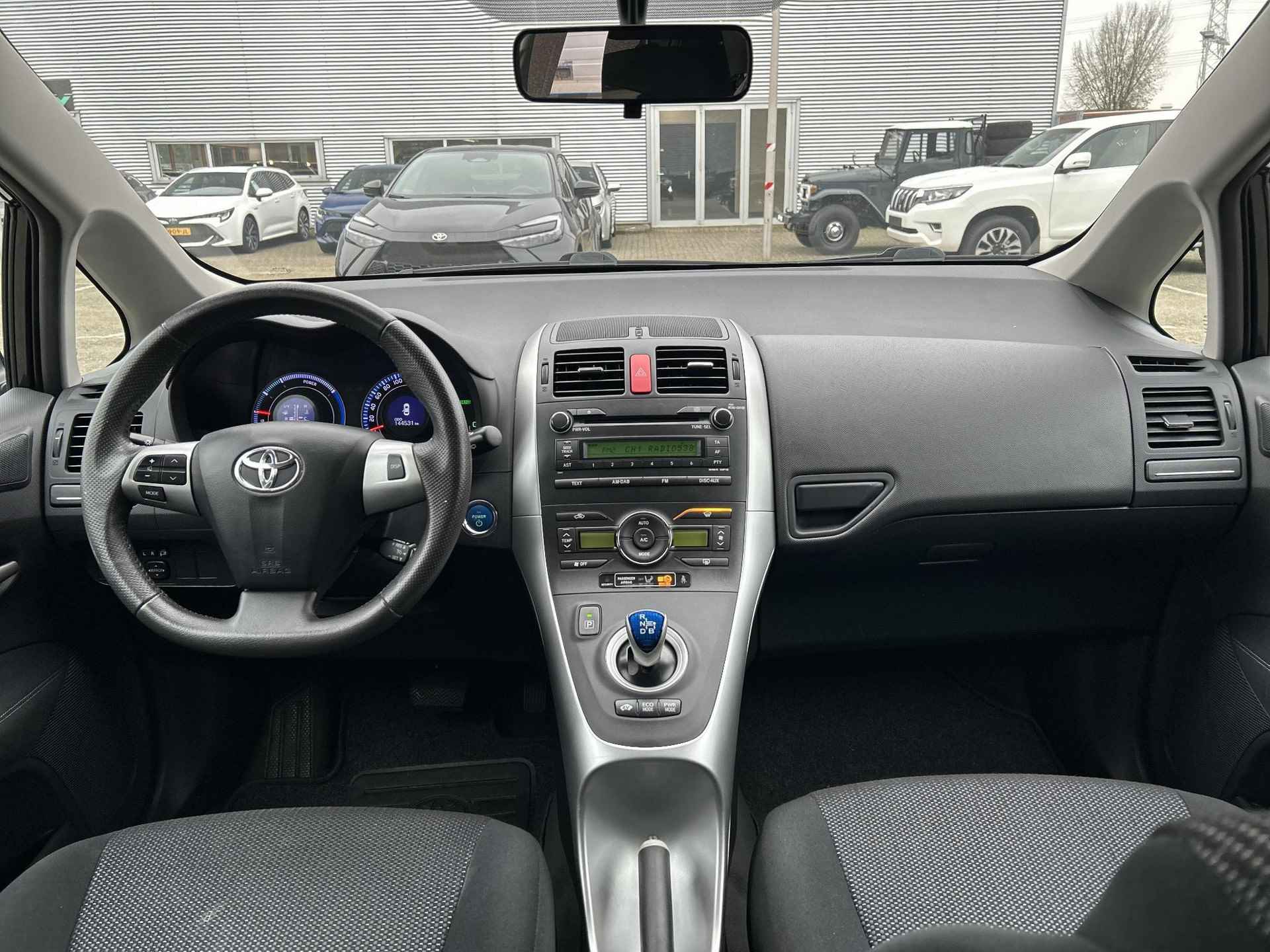 Toyota Auris 1.8 Full Hybrid Aspiration - 13/17