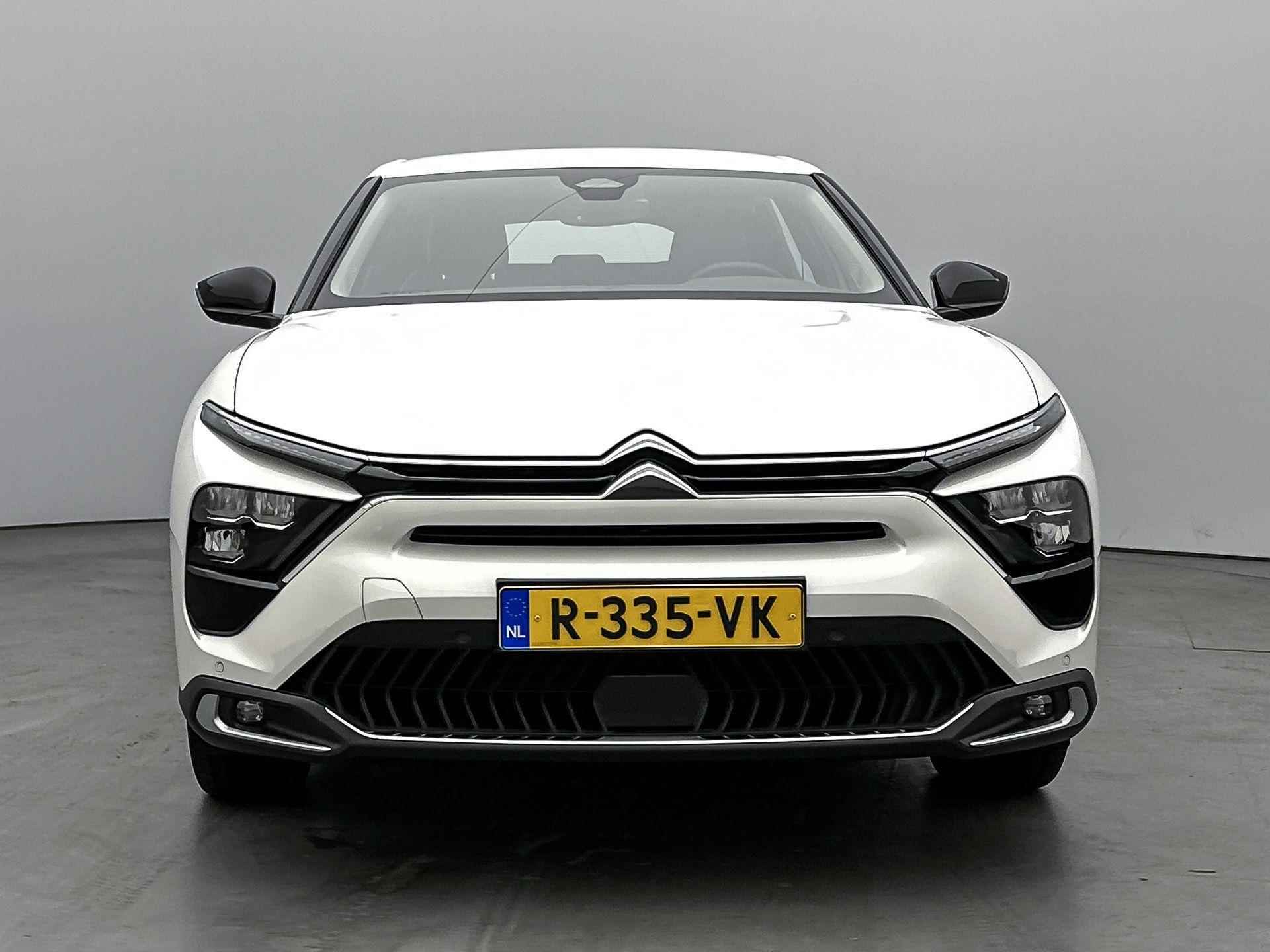 Citroen C5 X SW Plug-in Hybrid Business 225 pk Automaat | Navigatie | Parkeersensoren Voor en Achter | Verwarmde Comfortstoelen | LED Koplampen | Keyless Start | Adaptief Demping Systeem | Adaptieve Cruise Control | 19" Lichtmetalen Velgen | Apple Carplay/Android Auto | - 4/35