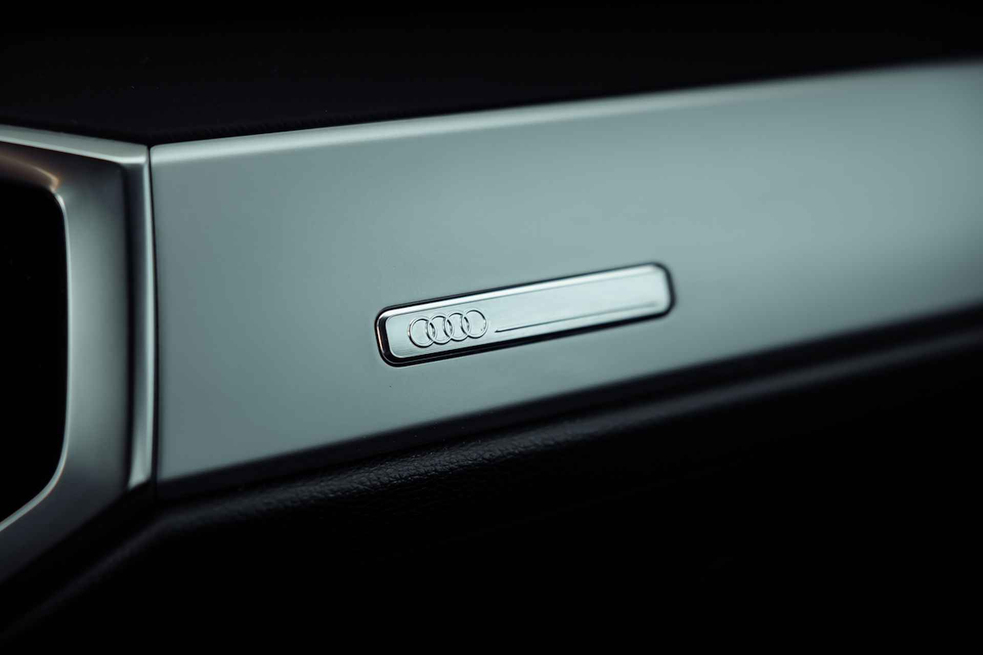 Audi Q3 35 TFSI 150pk s-tronic Advanced | Trekhaak | Apple Carplay | Sportstoelen | Stoelverwarming | Comfortsleutel - 26/29