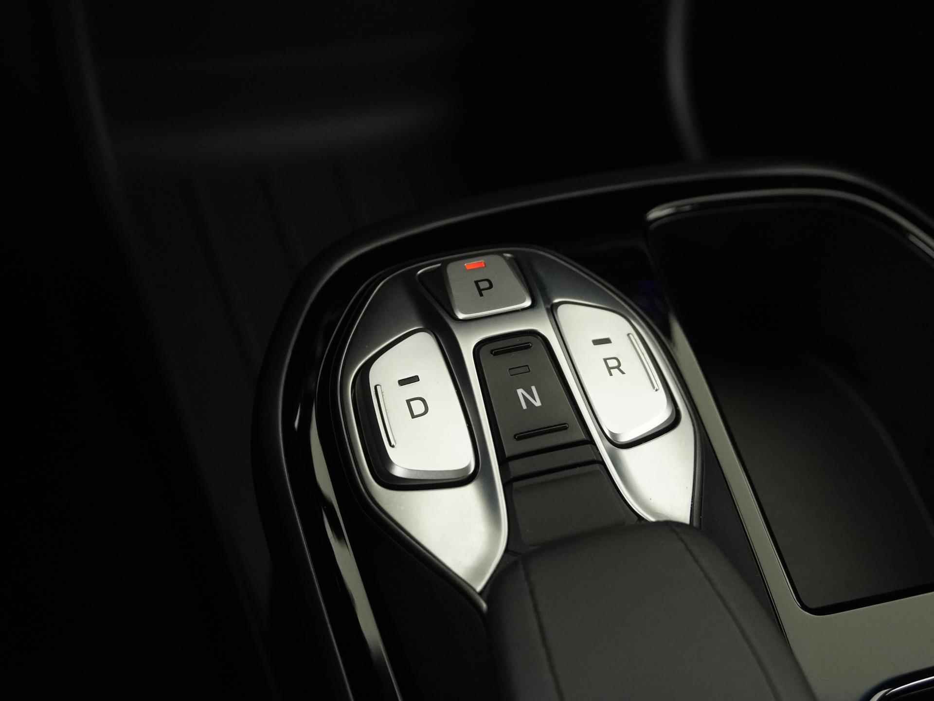Hyundai IONIQ i-Motion EV 38 kWh | 15945 na subsidie | Camera | Zondag Open! - 12/37