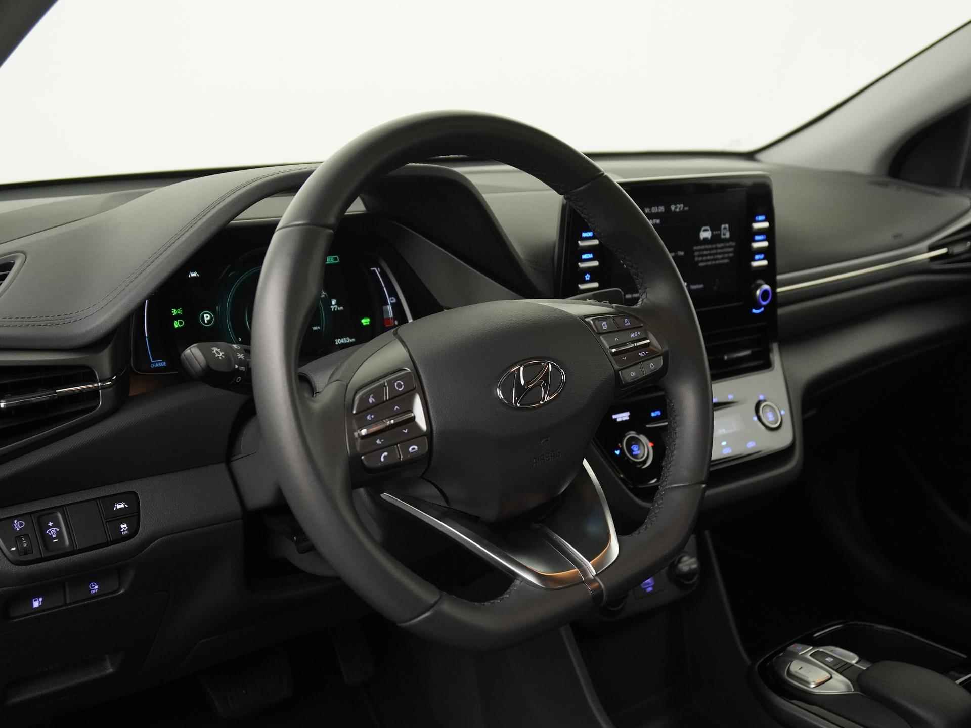 Hyundai IONIQ i-Motion EV 38 kWh | 15945 na subsidie | Camera | Zondag Open! - 33/37