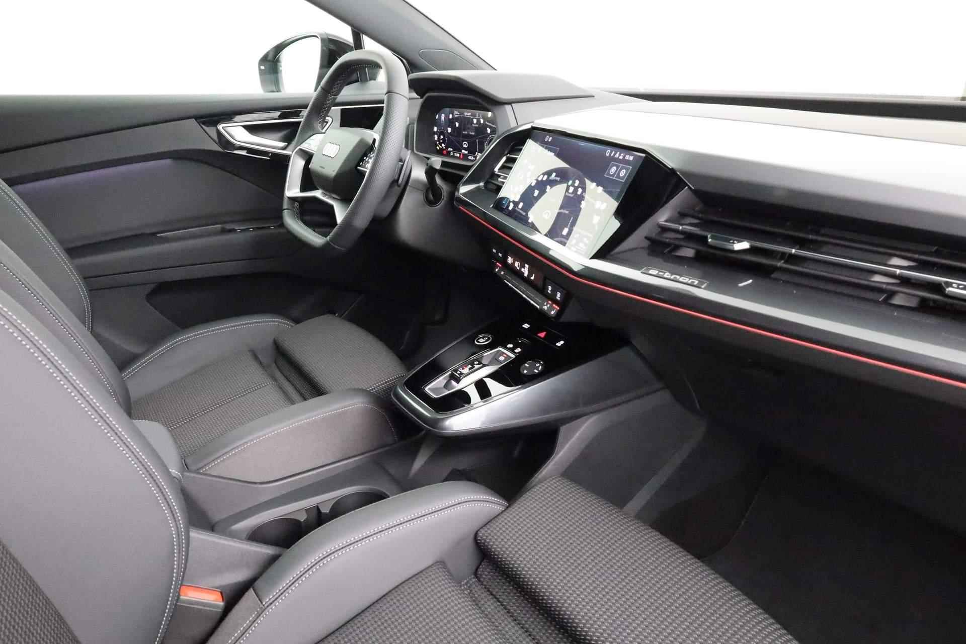 Audi Q4 e-tron S Edition 45 286pk quattro | Assistentiepakket plus | Optiekpakket zwart plus | Privacy glas - 42/46