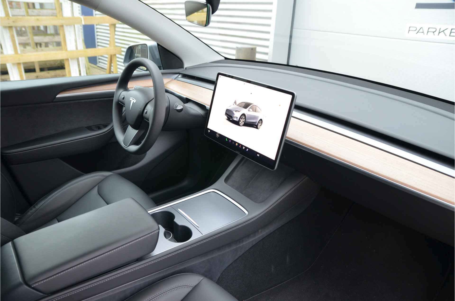 Tesla Model Y Long Range AWD 75 kWh AutoPilot - 11/35