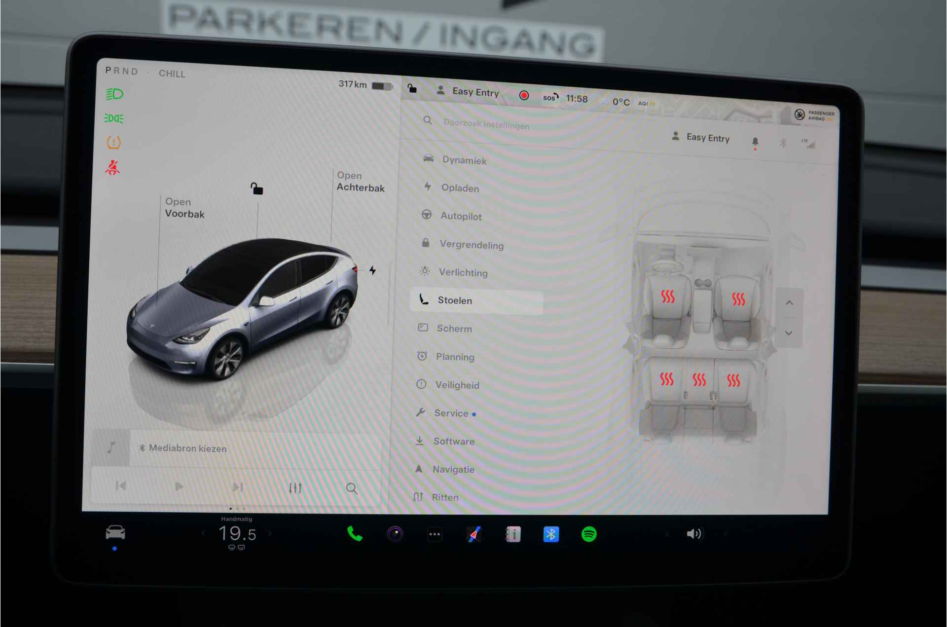 Tesla Model Y Long Range AWD 75 kWh AutoPilot - 18/35