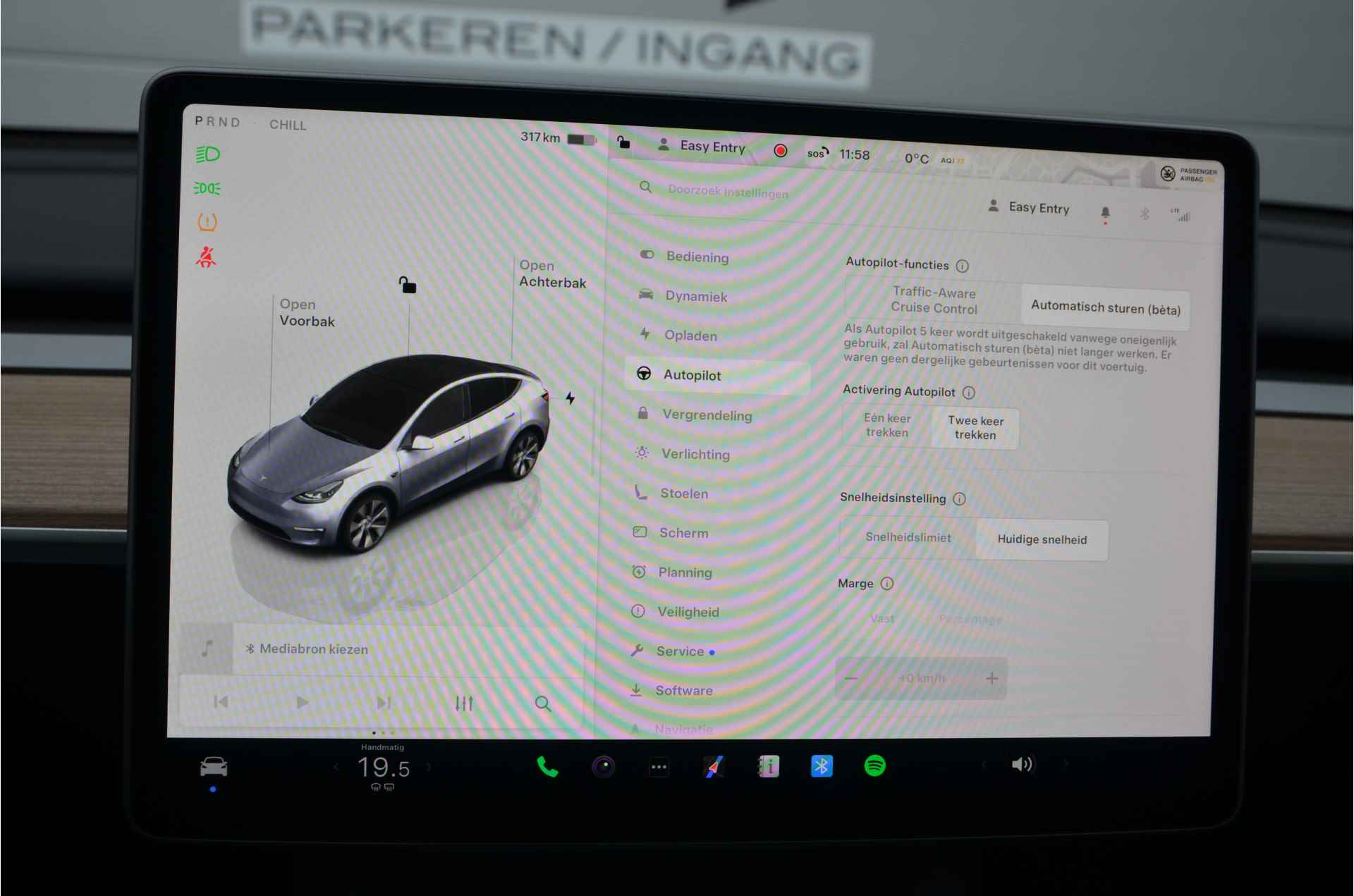 Tesla Model Y Long Range AWD 75 kWh AutoPilot - 19/35