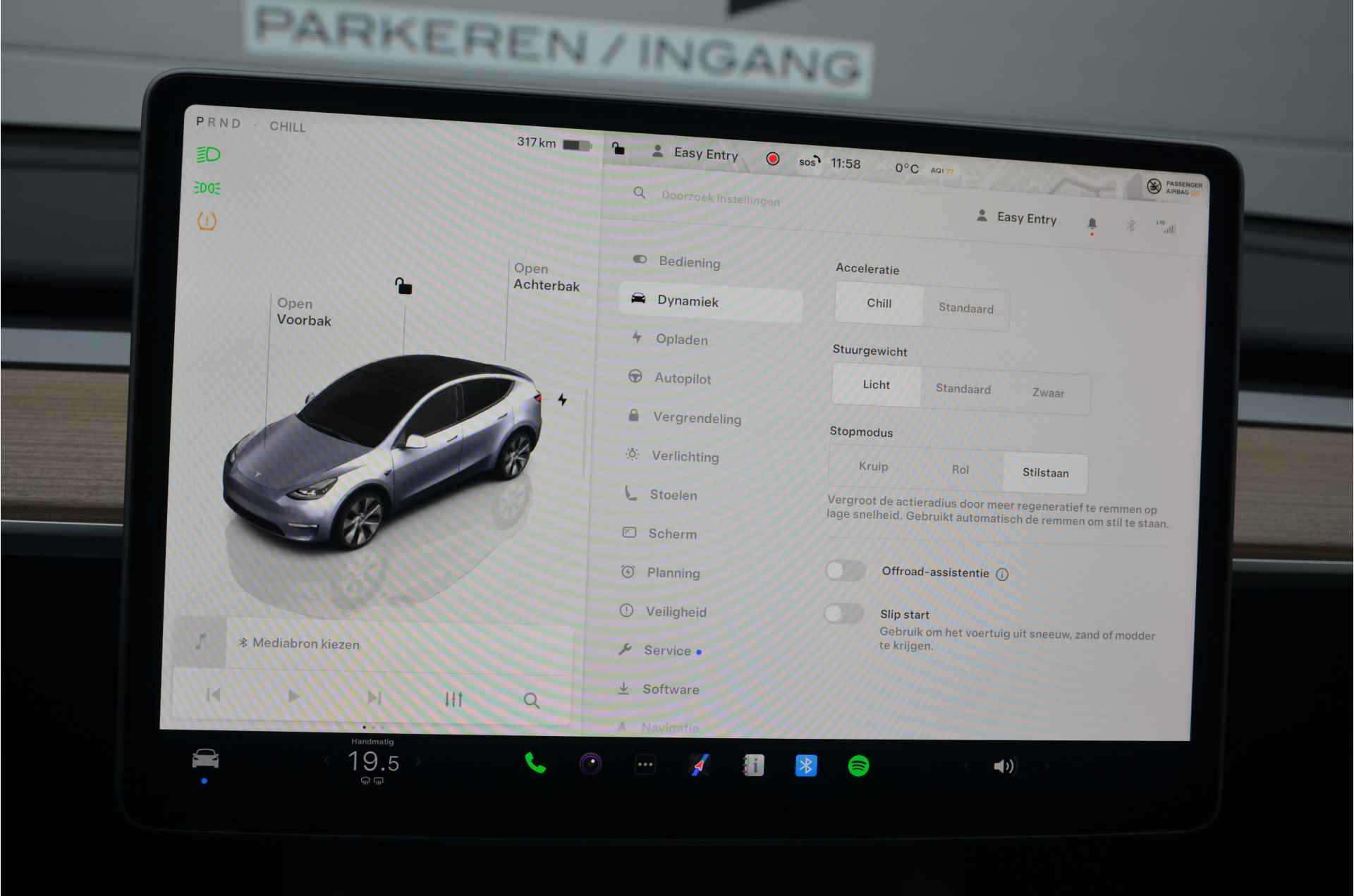 Tesla Model Y Long Range AWD 75 kWh AutoPilot - 21/35