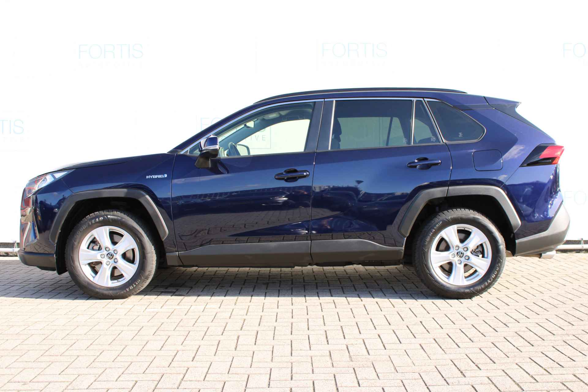 Toyota RAV4 2.5 Hybrid Active NL AUTO | CAMERA | ADAPTIEVE CRUISE | LED - 8/29