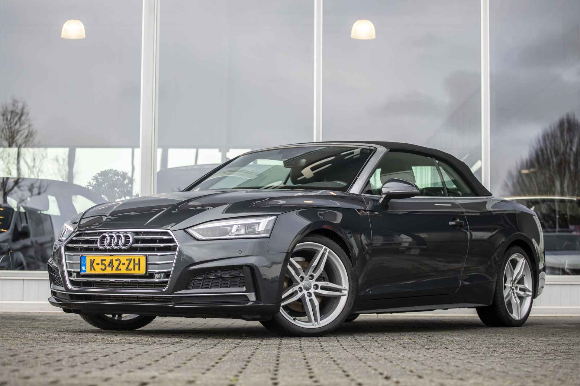 Audi A5 Cabriolet 40 TFSI Design Pro Line Plus | Camera | Virtual | Leder - 2/45