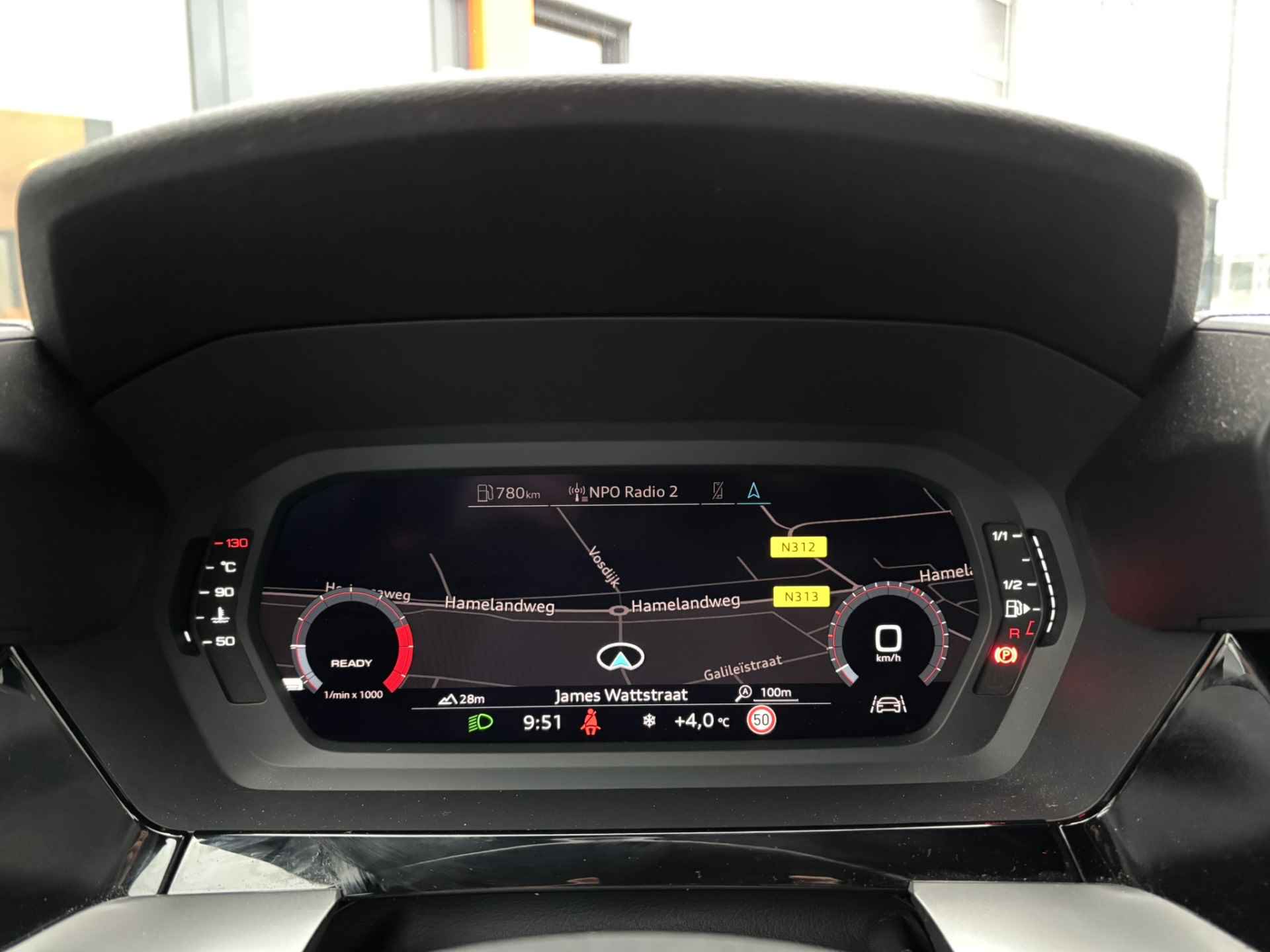 Audi A3 Sportback 30 TFSI Business edition / Navi / Digitale Cockpit / Afneembare Trekhaak / Apple Carplay/Android Auto / - 18/38