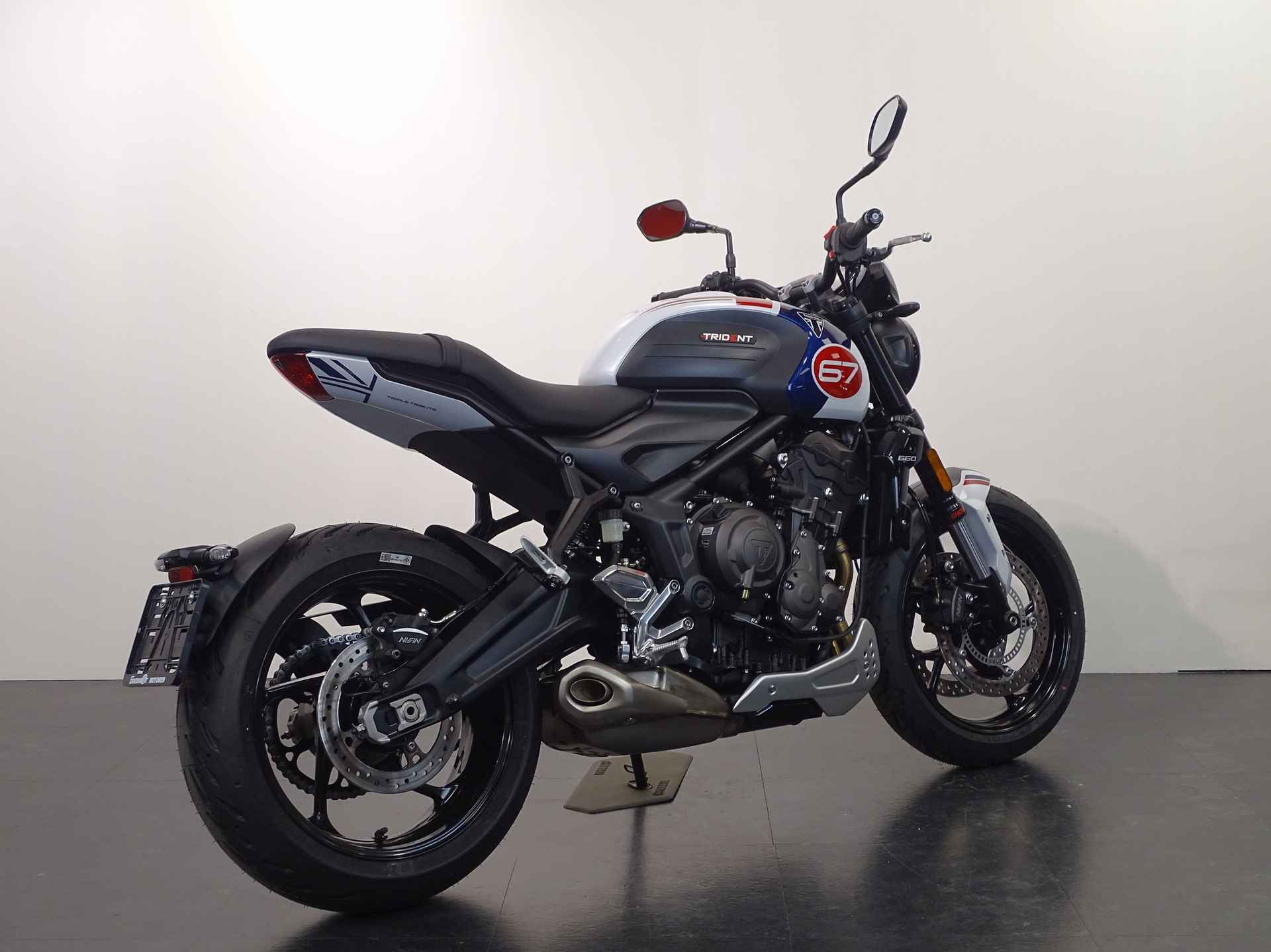 Triumph TRIDENT 660 TRIBUTE EDITION - 10/11