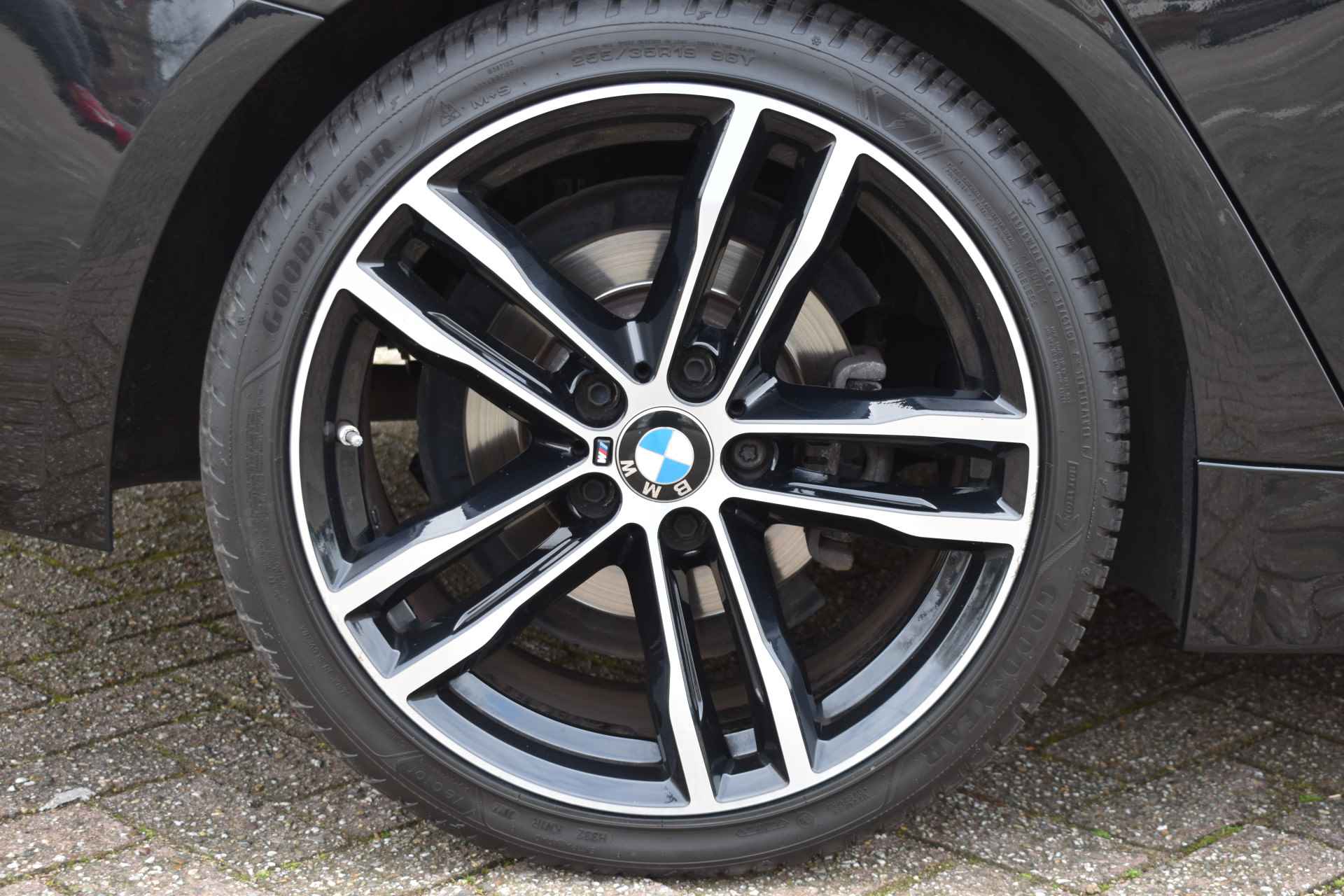 BMW 4 Serie Gran Coupé 418i High Executive Edition M-Sport | NL-Auto | Carplay | Camera | Leder | DAB | Stoelverw | Full LED | Elekt.koffer | NAP - 34/68