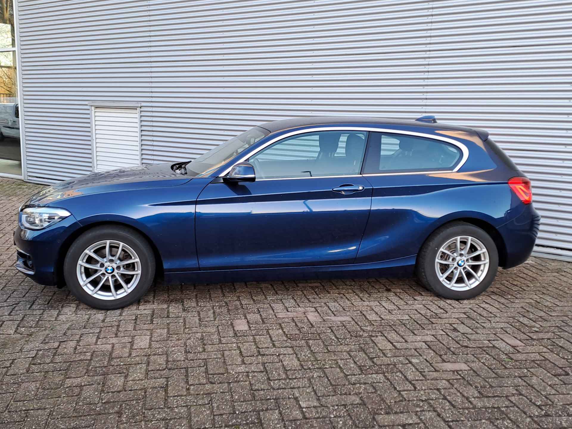 BMW 1-serie 118i Executive | Navi | Cruise | Automaat - 2/23